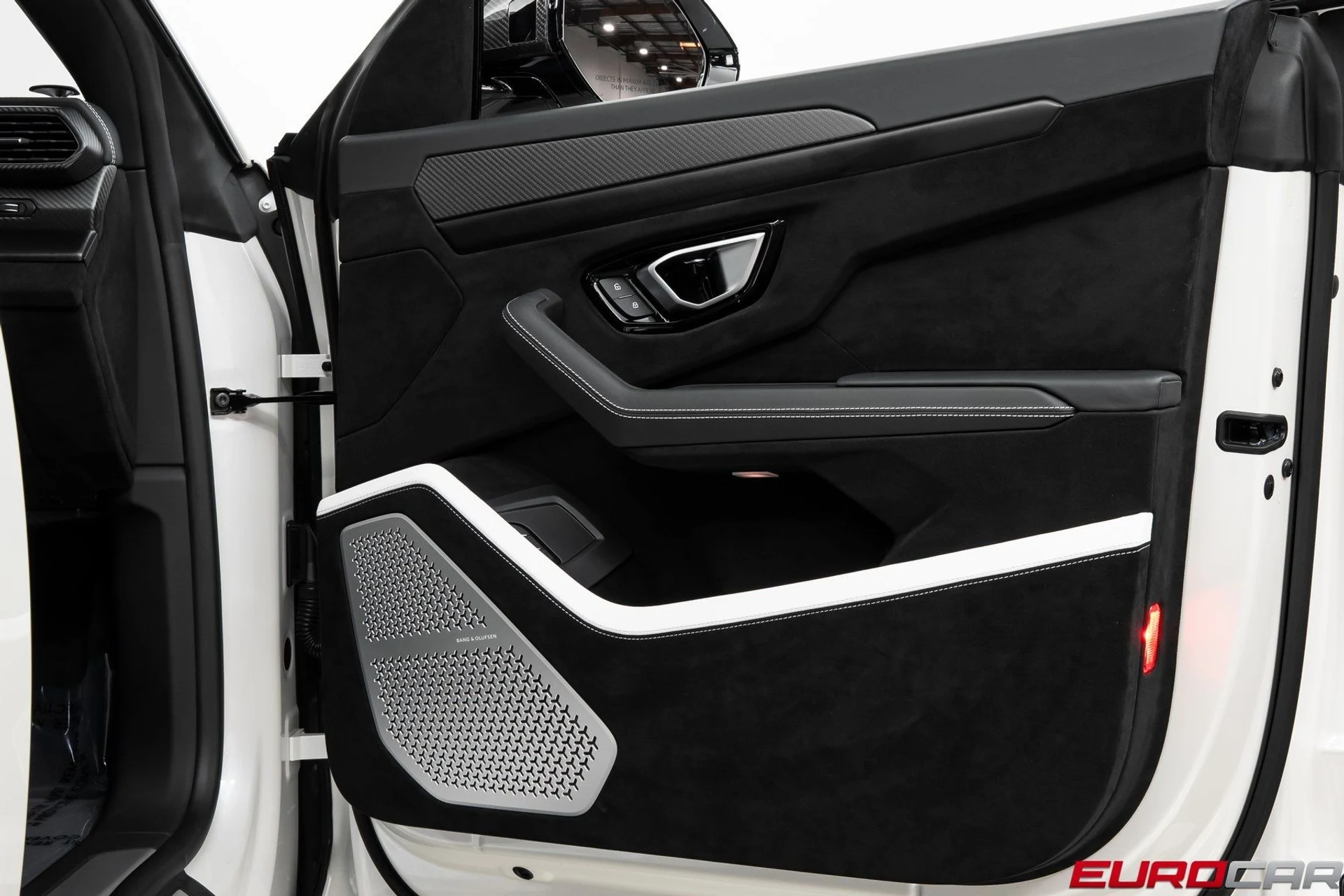 mph030_2245215633_image_31_c2ab18b186