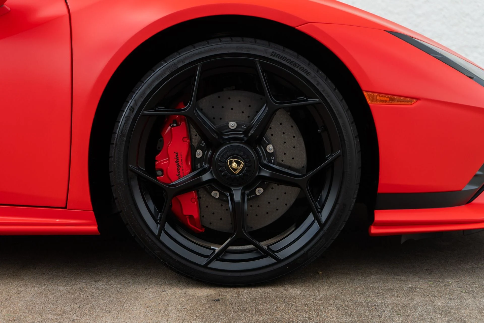 mph030_2248909756_Used_2023_Lamborghini_Huracan_Tecnica_1776704544_aa4ed5a768