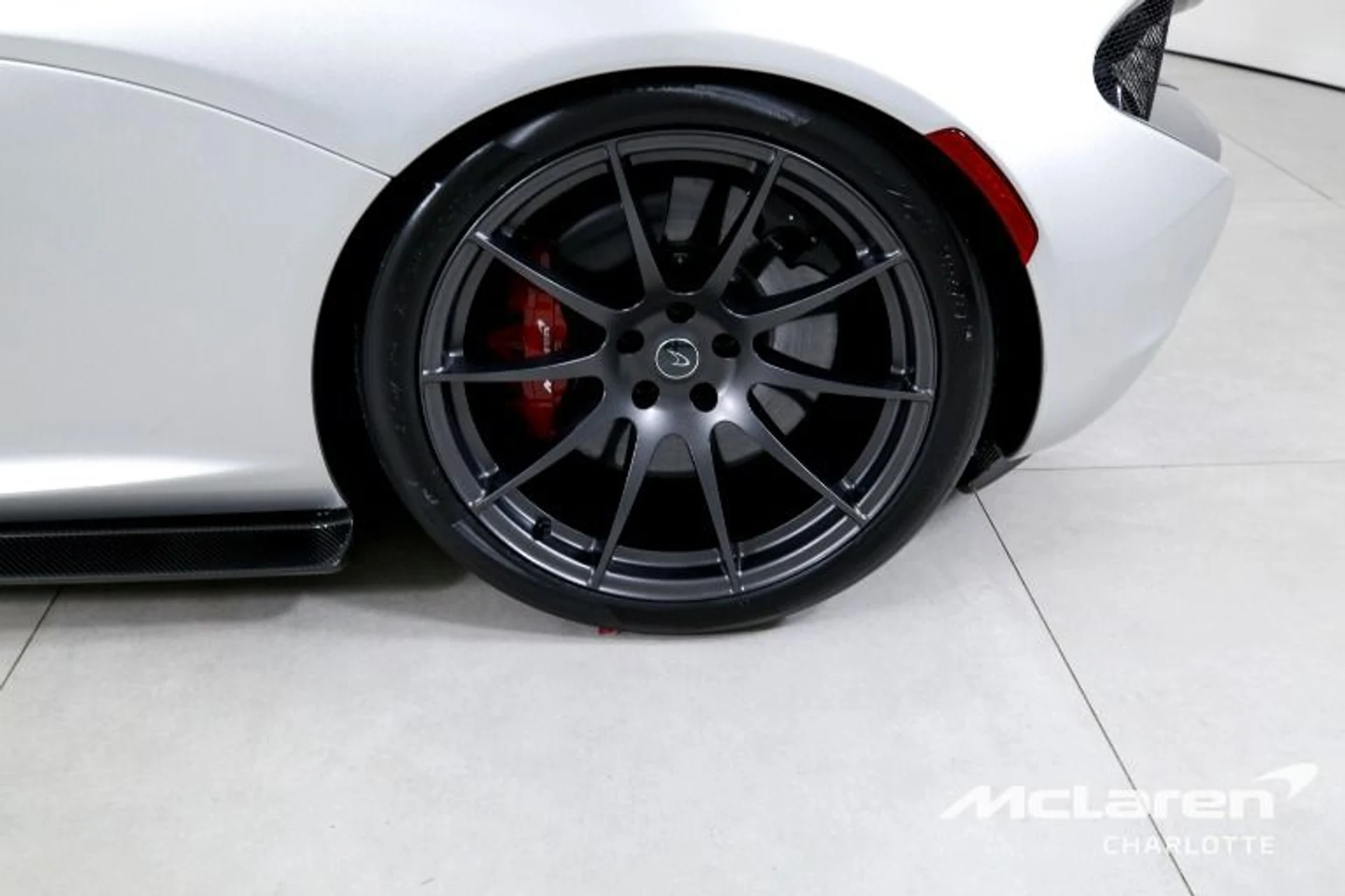 mph030_225015538_Used_2015_Mc_Laren_P1_ff91a5fa70