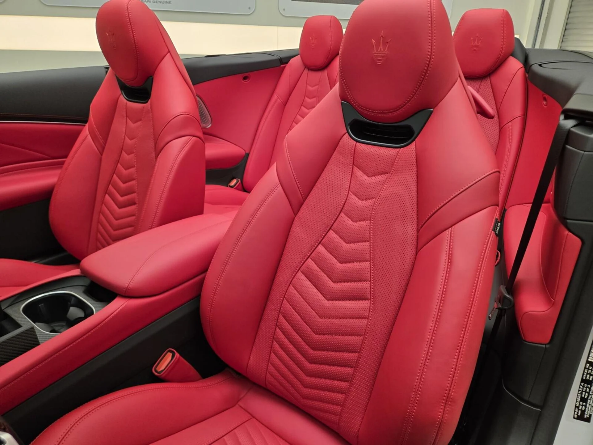 mph030_2251298128_New_2026_Maserati_Gran_Cabrio_1784178996_5e3bf218fb