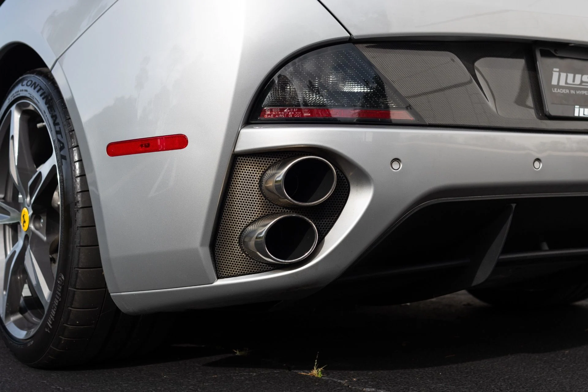 mph030_2259266106_Used_2014_Ferrari_California_1774924910_2ebd4c637a