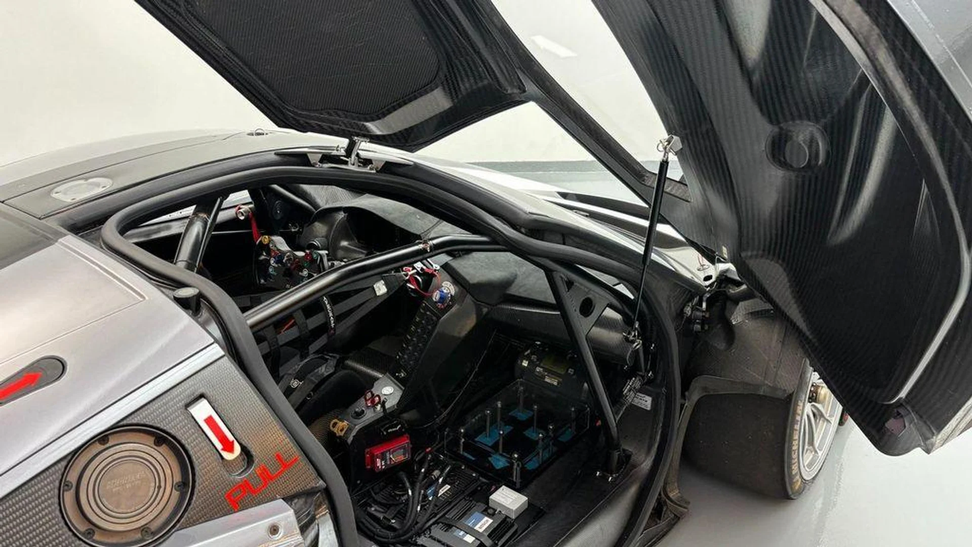 mph030_2269069914_jedc_ZG_Fa8_T3_Vh3_Wg41_Dp_Pset_Bk_af8eedde5a