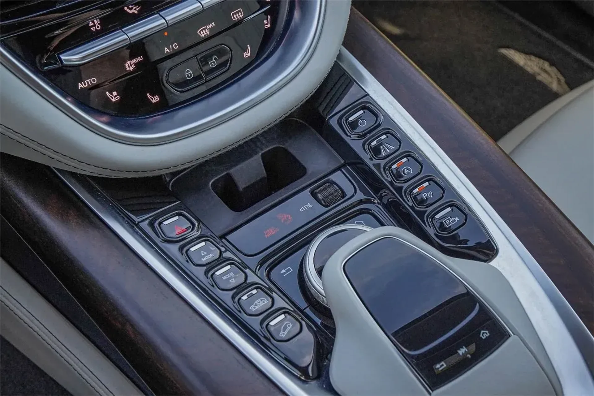 mph030_2272823797_f1a0d7ed6dd44ef498166aae921414f0_9dc96cdbb1