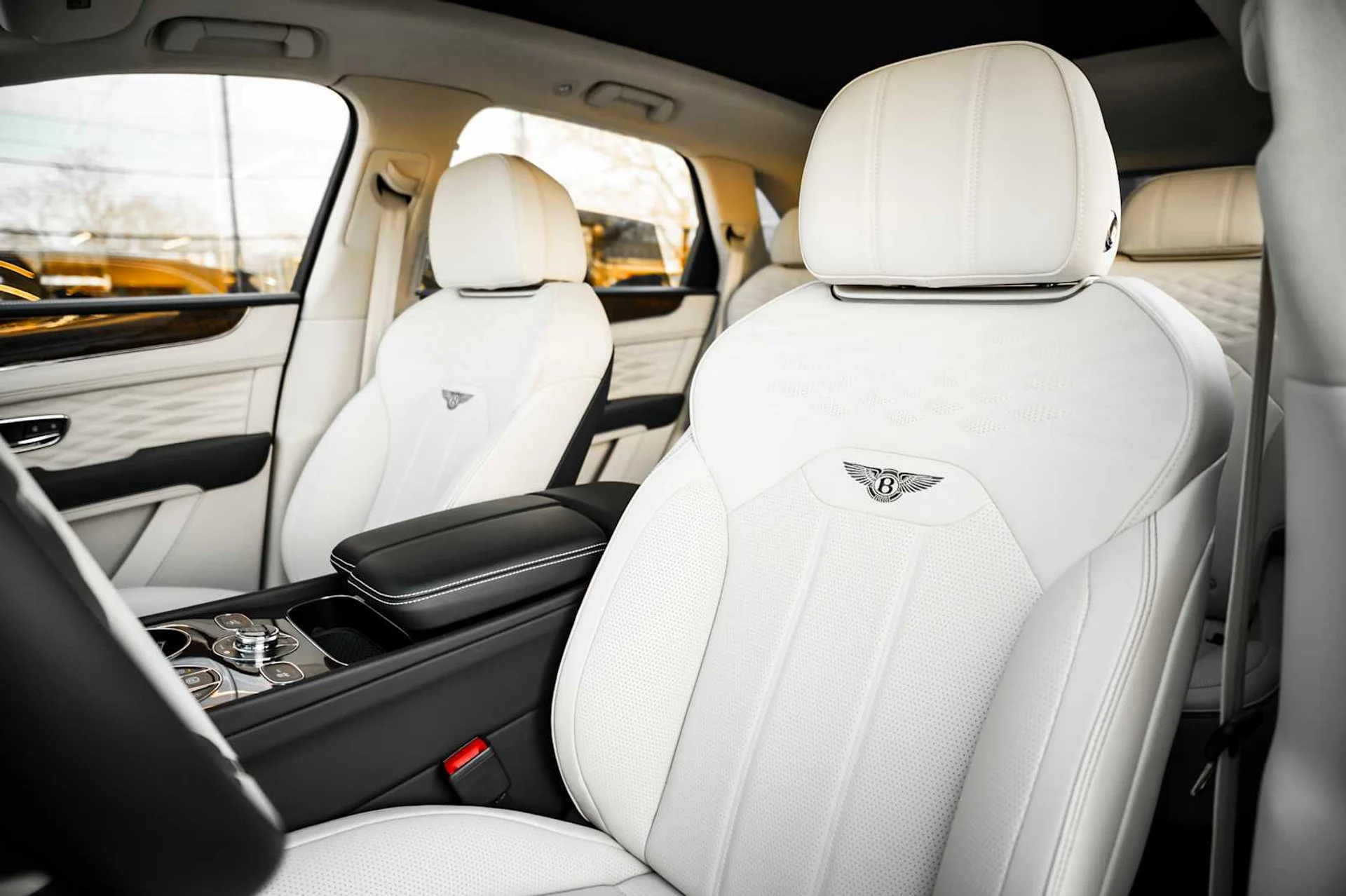 mph030_227321842_1d41bb2b7192af74d362f1858c267483x_d3616334c6