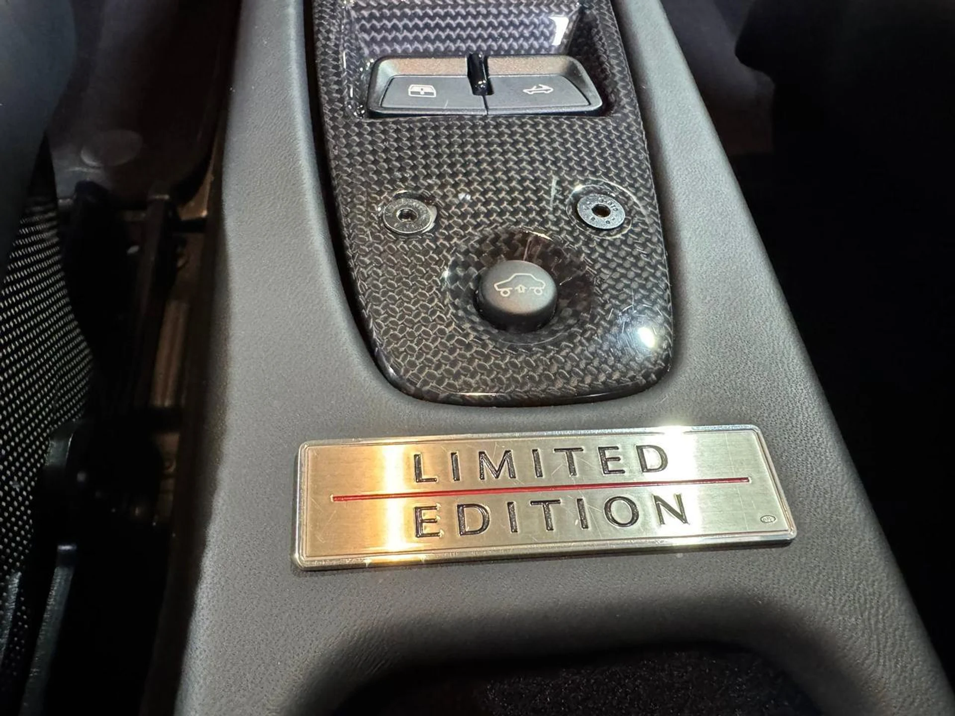 mph030_2277437880_4136a8bf68a931632ab6a95ed49b7e15_a4d3bf56b1