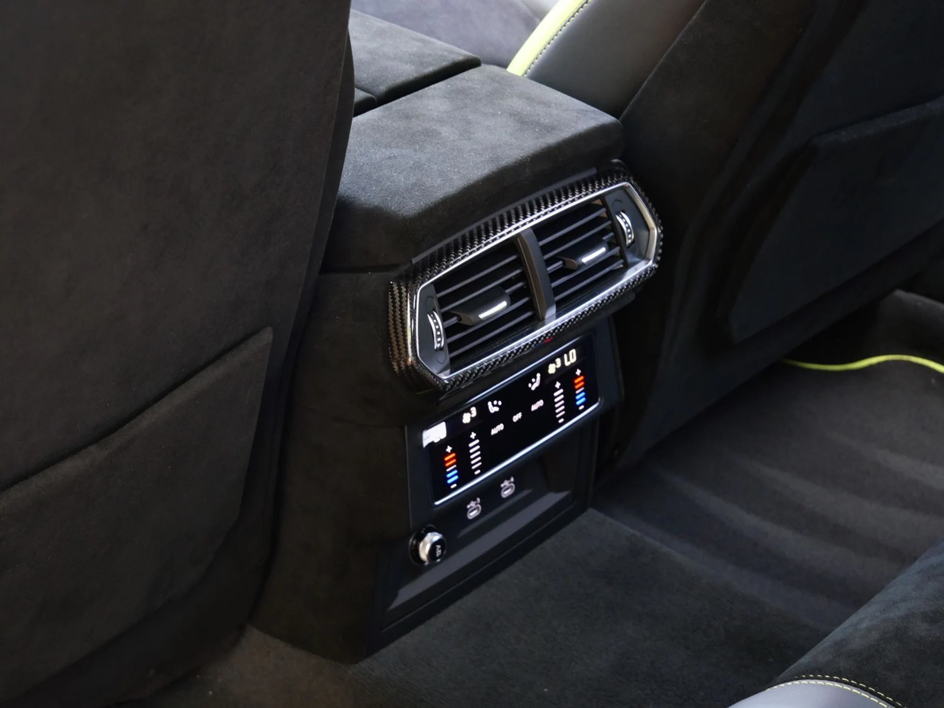 mph030_2285315334_4c3b77d050846f8b06061d6e38fc7f93x_fb32ddd498