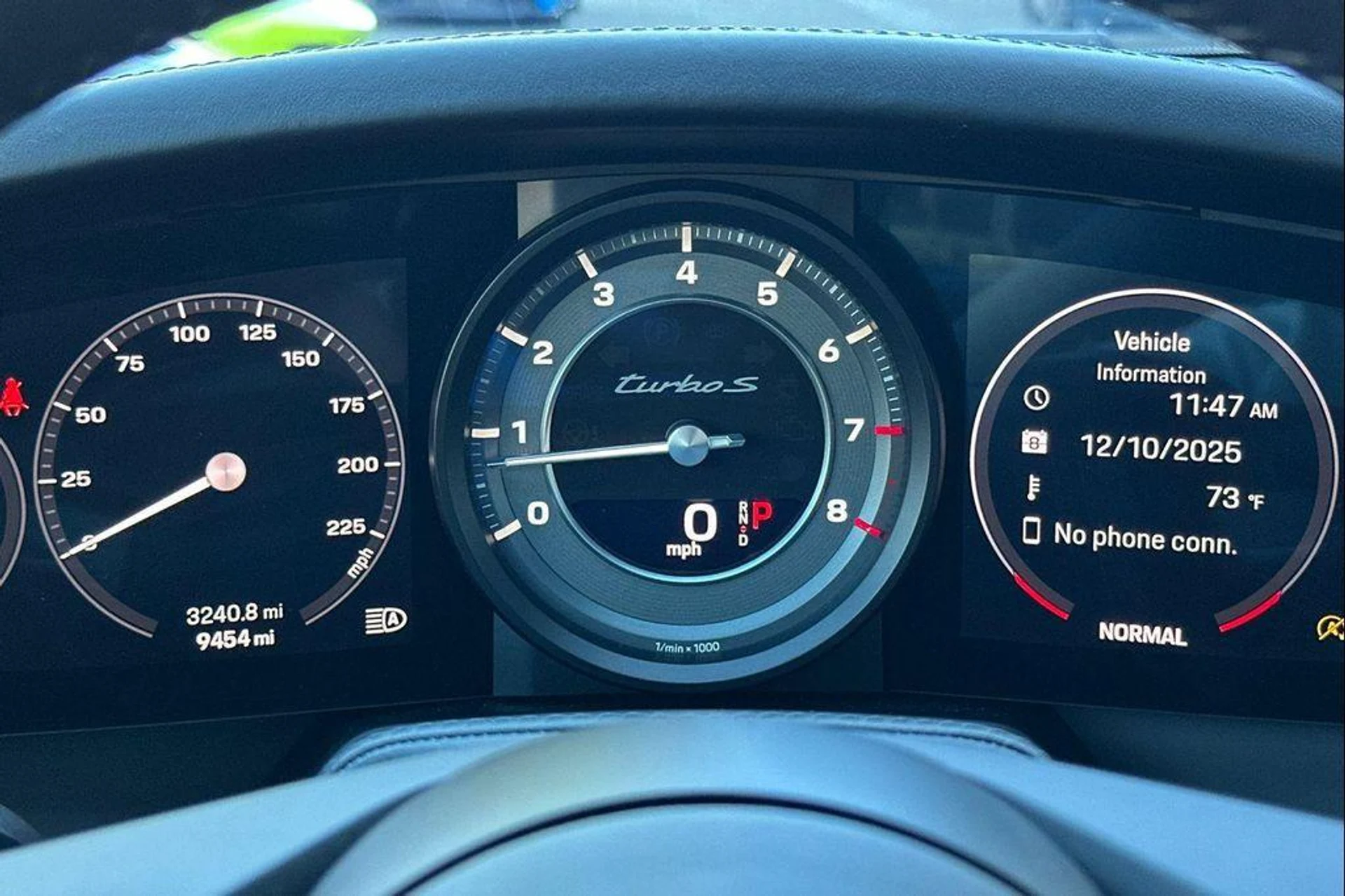 mph030_229320111_Cu7616_Xz5de_Us0_F_Cva_SK_Rbx5_L_Xo_1425ebf66d