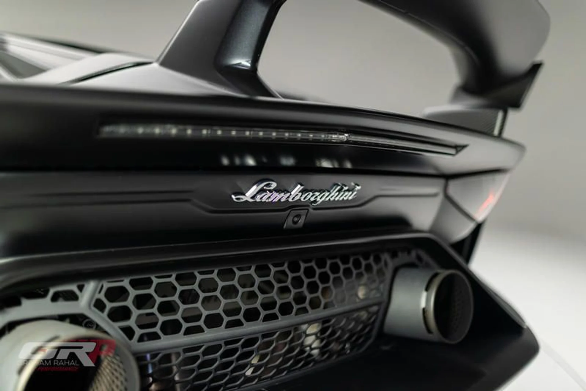 mph030_2301677856_5_B0_A168_F_E7_CF_40_C9_BB_46_50_E9_C874801_C_f7202a9b32