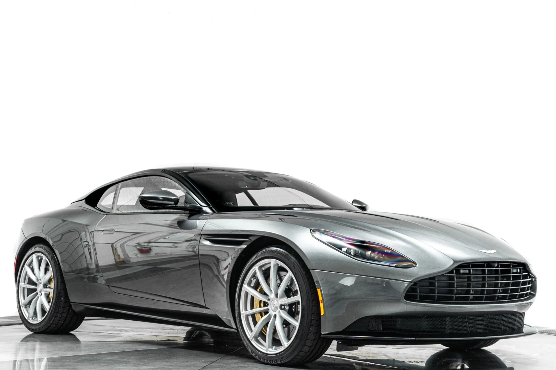 mph030_2316601734_Used_2020_Aston_Martin_DB_11_AMR_V12_Power_Low_Miles_1788196643_471719b0b7