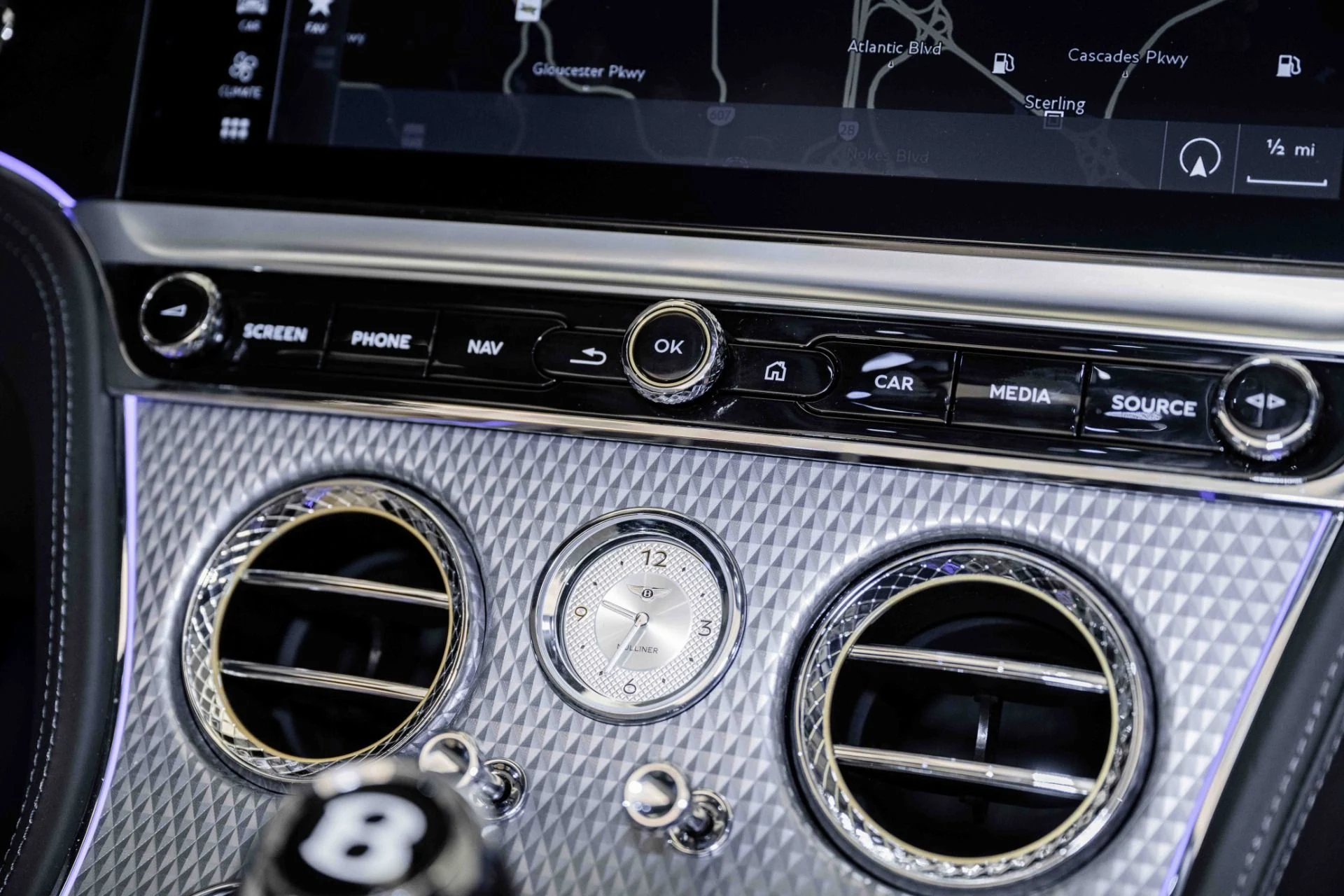 mph030_2326906108_Used_2024_Bentley_Continental_GTC_Mulliner_W12_1718978175_a482be722f