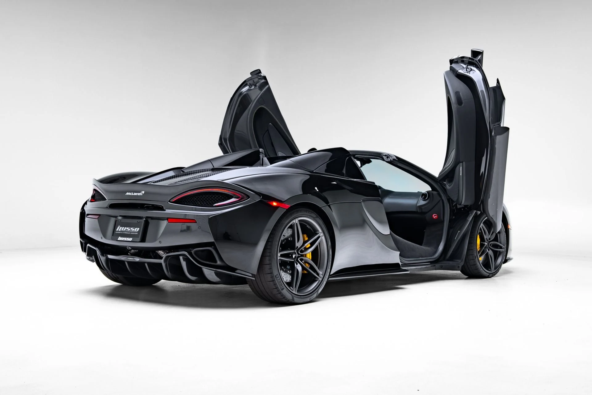 mph030_232714574_Used_2019_Mc_Laren_570_S_Spider_1771457585_0e463b1173