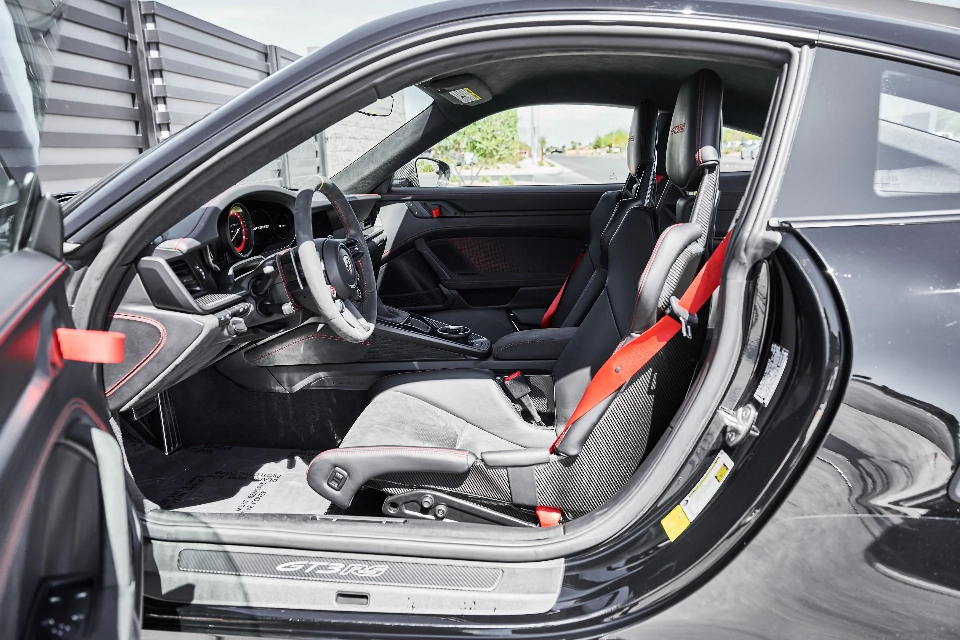 mph030_2330023102_Used_2024_Porsche_911_GT_3_RS_1775094530_9adc3c7e1b