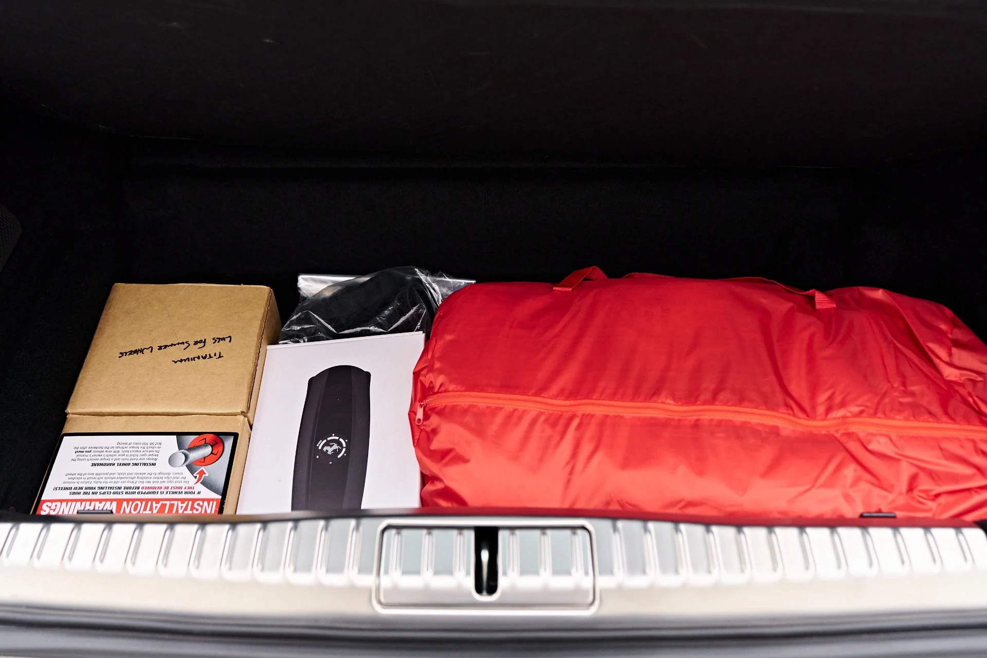 mph030_2336761361_Used_2024_Ferrari_Purosangue_Base_1757201163_705e4edc1b