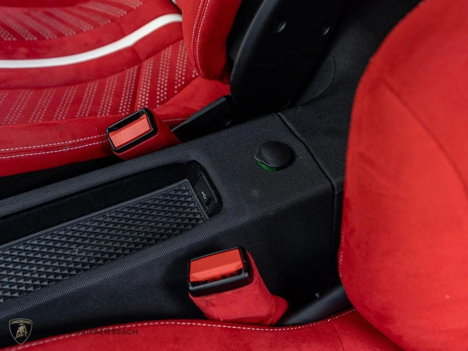 mph030_2337558987_9e4a3facb454da6a00503709417cf988_d24b911b23