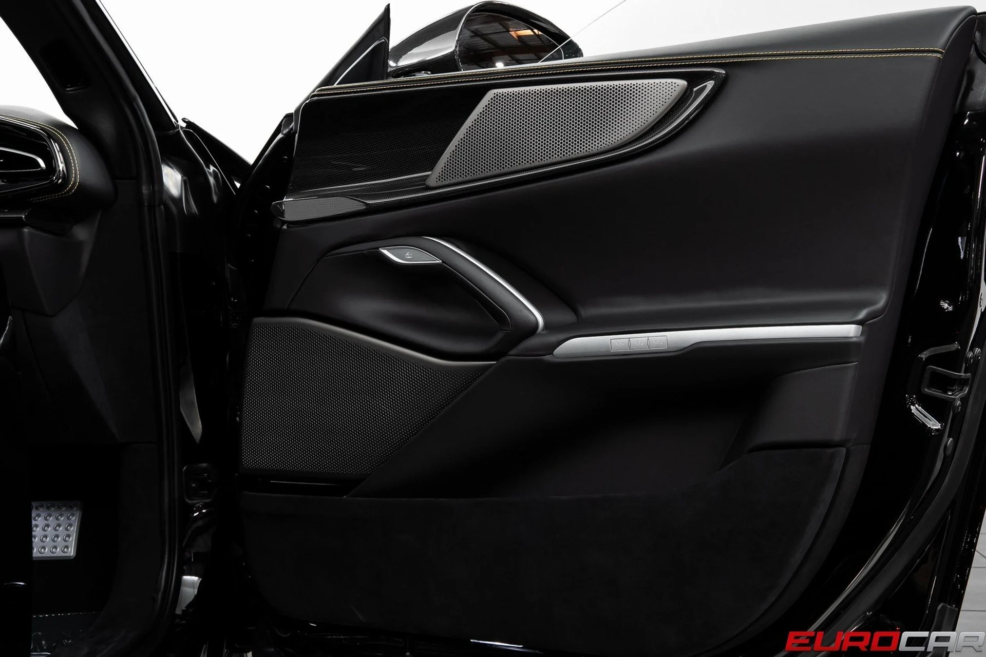 mph030_2344542469_image_31_405d2db6f8