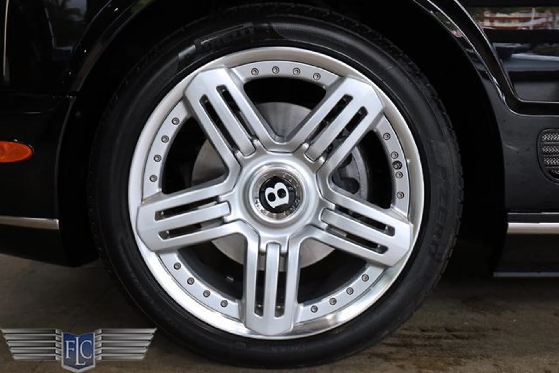 mph030_2346410665_used_2009_bentley_brooklands_2drcoupe_9689_23015098_35_640_4f90ae638b