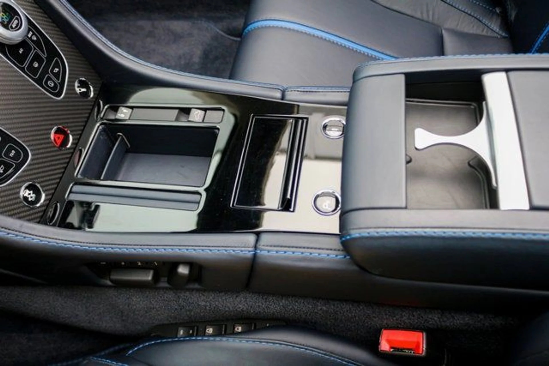 mph030_2347358826_31_b029d98dde