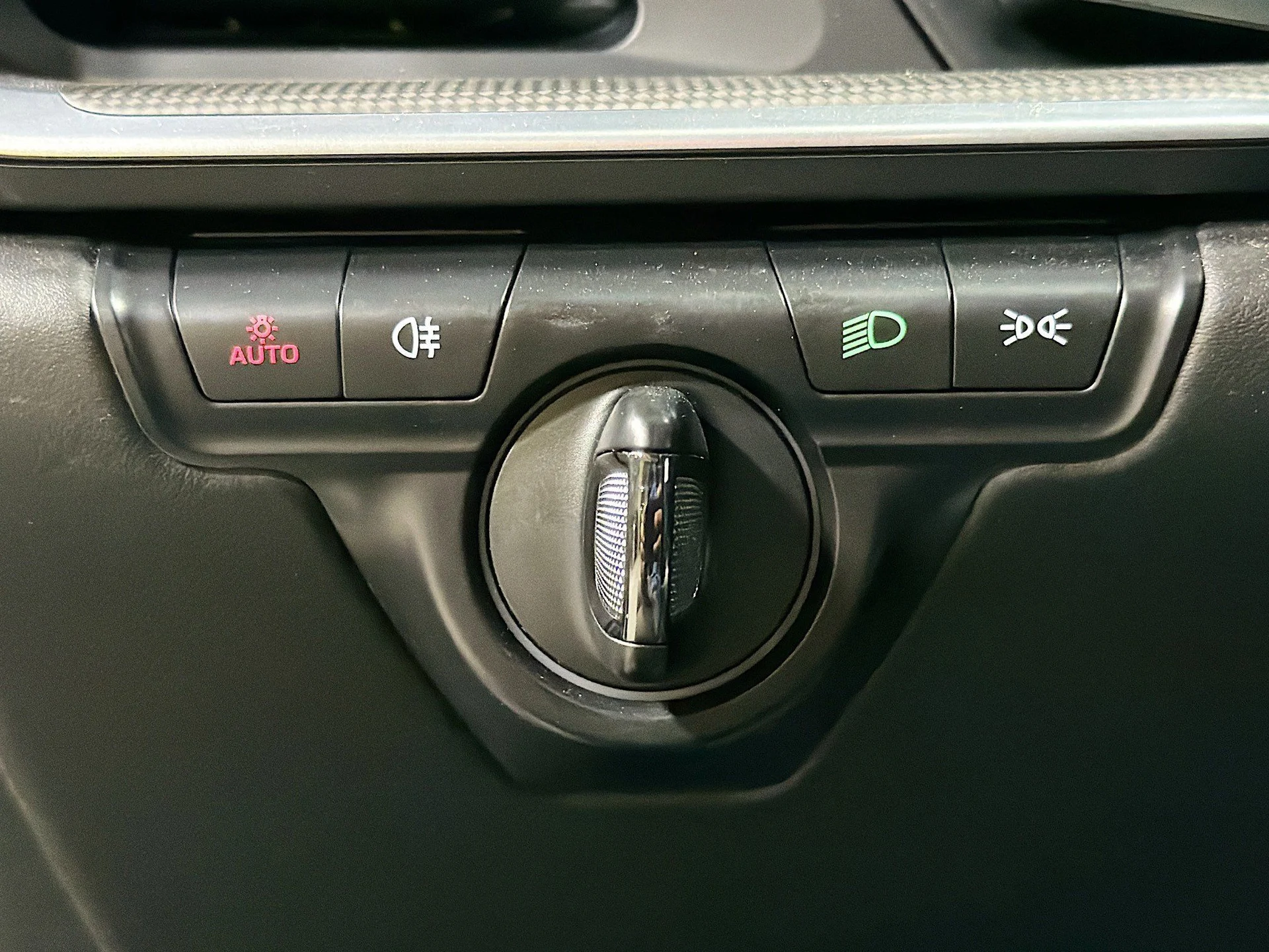 mph030_2355859588_b9c6cca444656790dc768a1badad59b3_442519db36