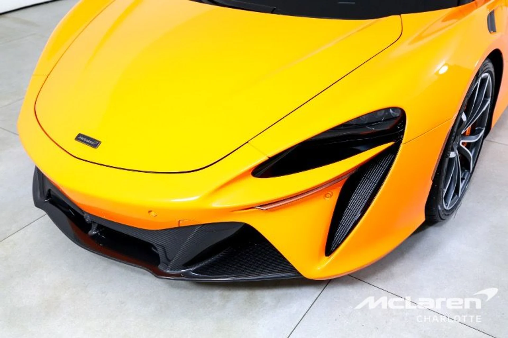 mph030_2357834794_Used_2025_Mc_Laren_Artura_Spider_c8f62c8f7b