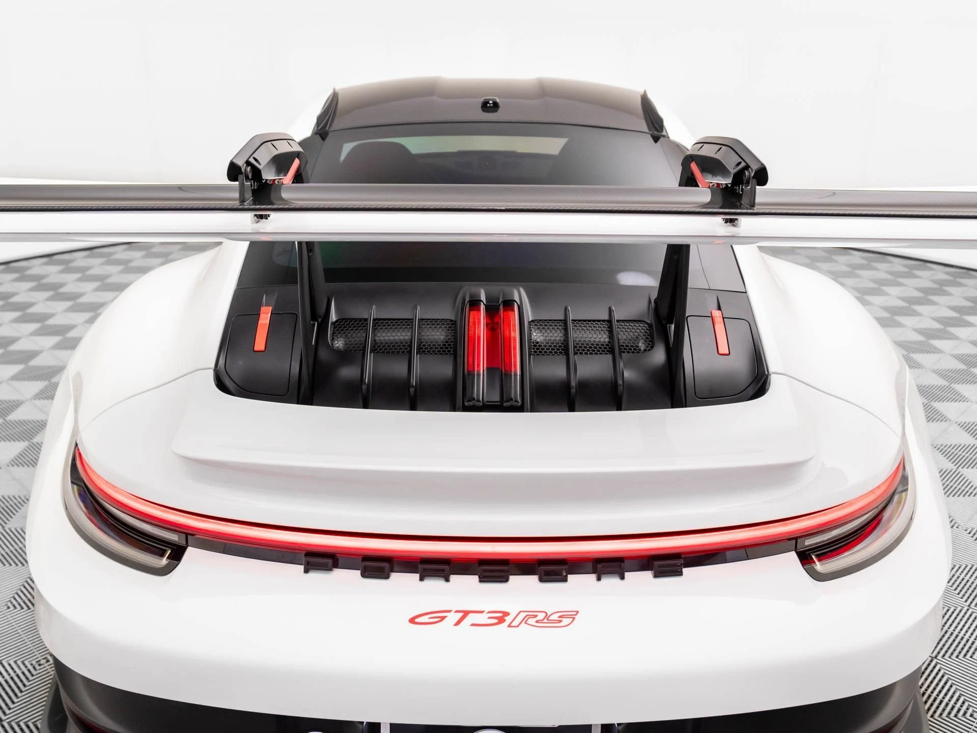 mph030_2369132839_93ab4d0aca597e7ef4f7319086956917x_dc71d6904f