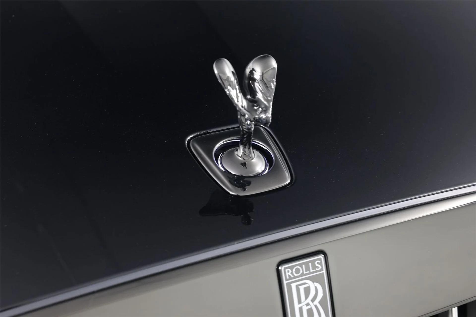 mph030_2372614029_c83440a8c54ded597dcb4a1e96a7713c_51189d4407