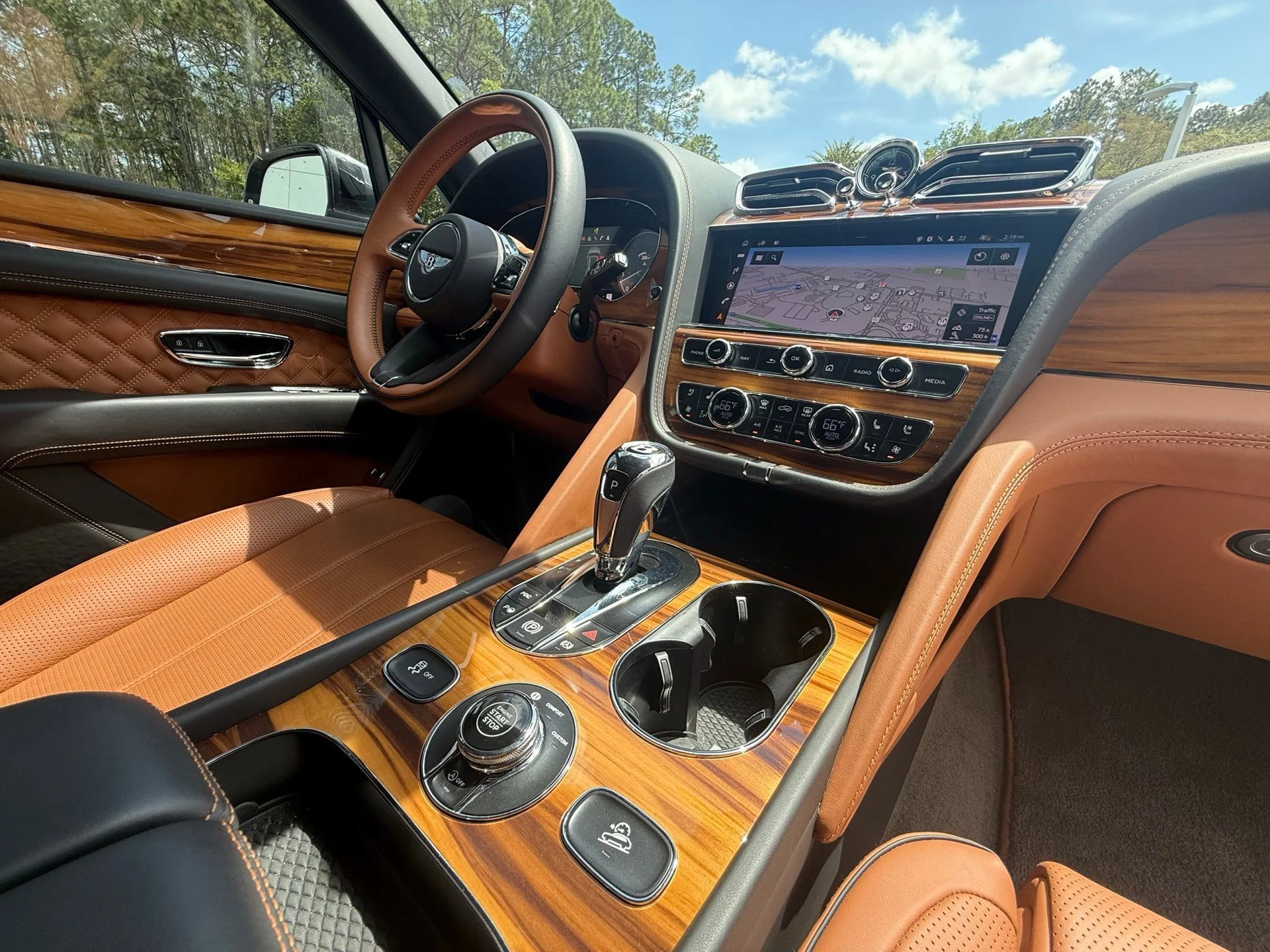 mph030_2377405311_fd06582439594ba783a9e9a662907832_7a8813074f