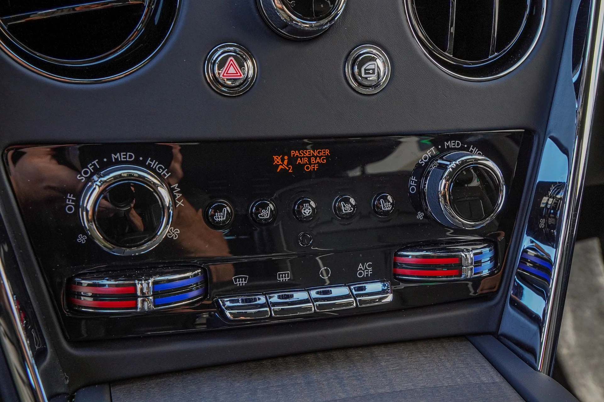 mph030_2379041121_Hi_Tech_Luxury_Imports_LLC_SLA_13_HA_06_TU_234902_image_30_29f091c28a