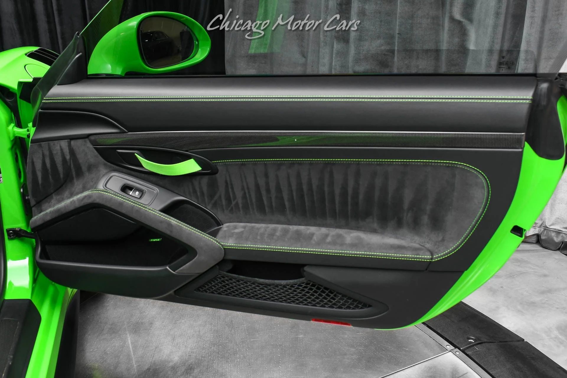 mph030_2379099681_13240_p31_l_3f4b94a7e1