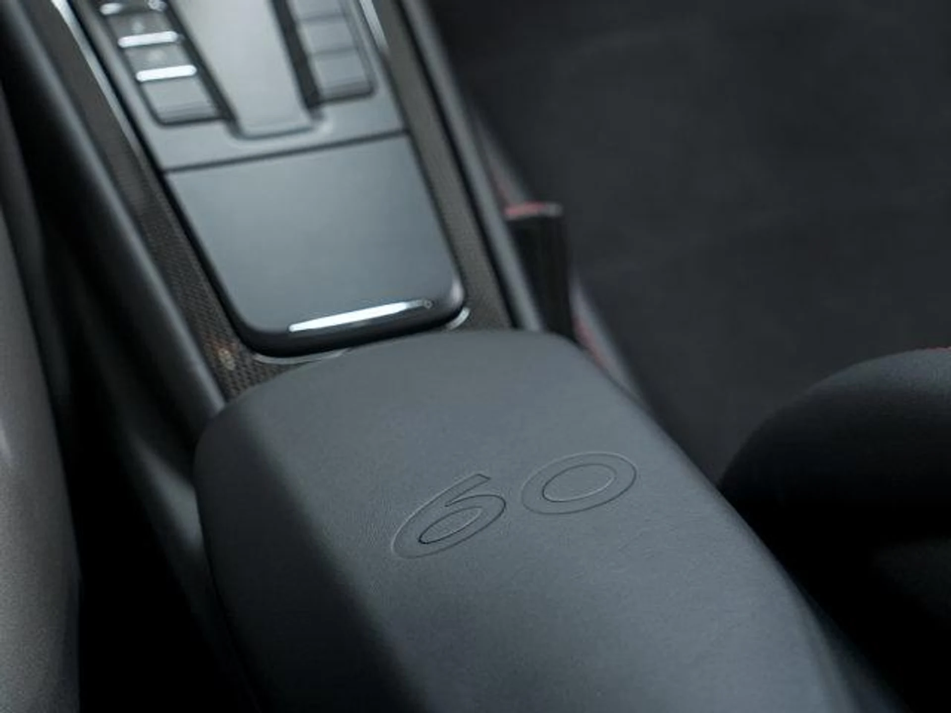 mph030_2383541996_Ng_AA_24o7_Ci_II_07_Q6xdo_Lt_Rvk8ec_3e7ec4b756