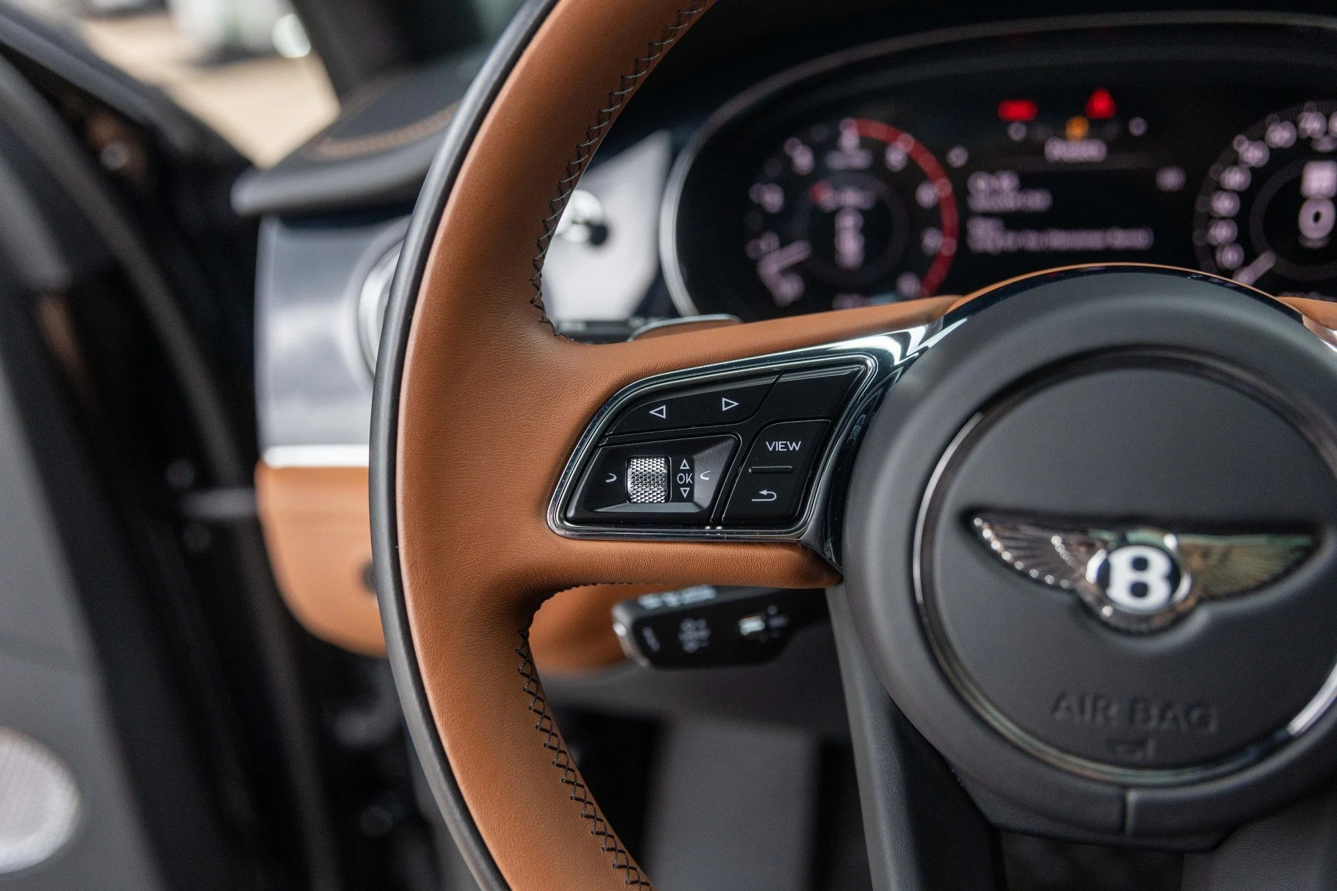 mph030_2383649368_Hi_Tech_Luxury_Imports_LLC_SJAAT_2_ZV_3_RC_025297_image_30_6037d01c8c