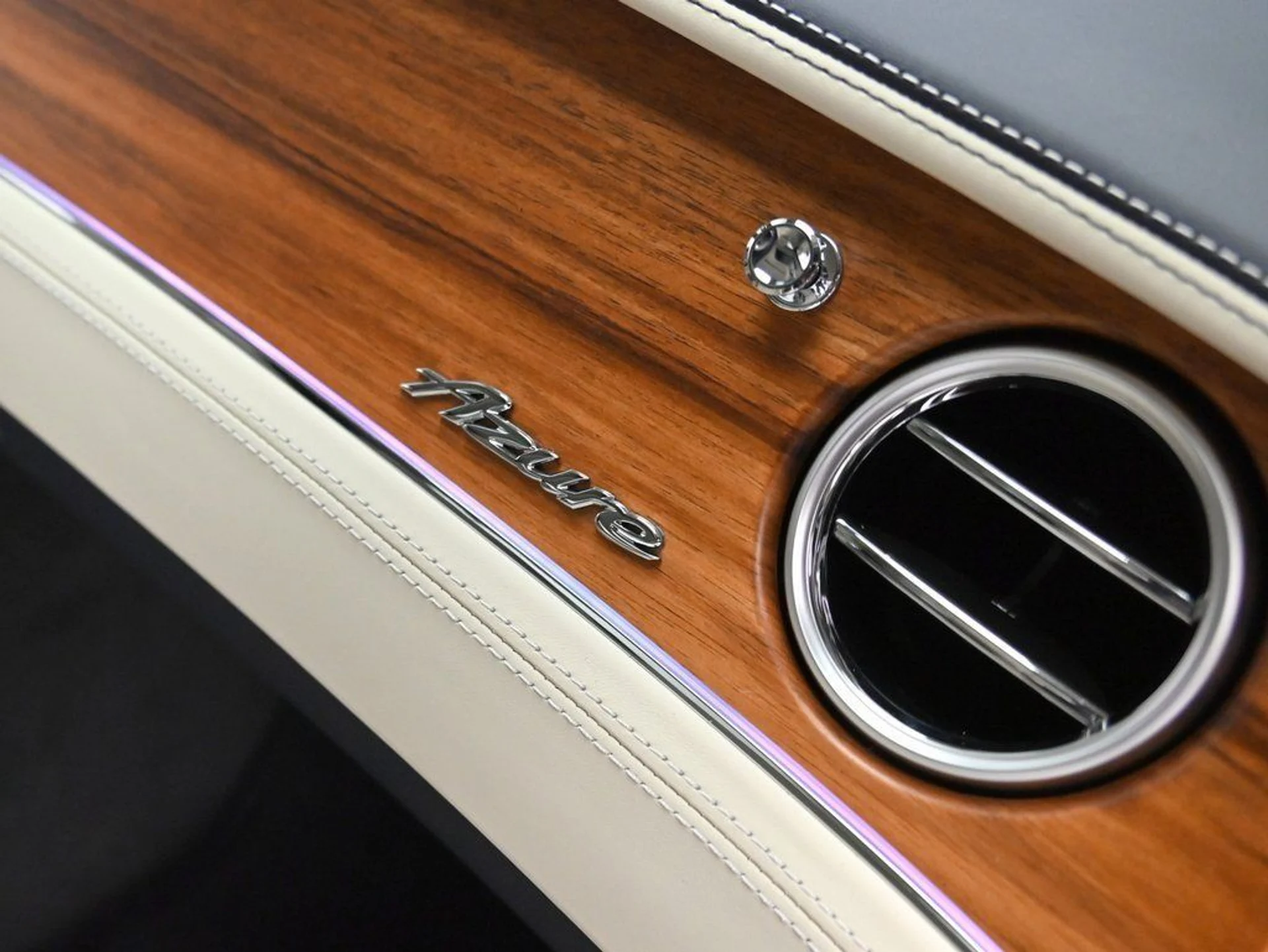 mph030_2385640903_009db02a165deeda9662ecce927af94a_bbe5a623ac