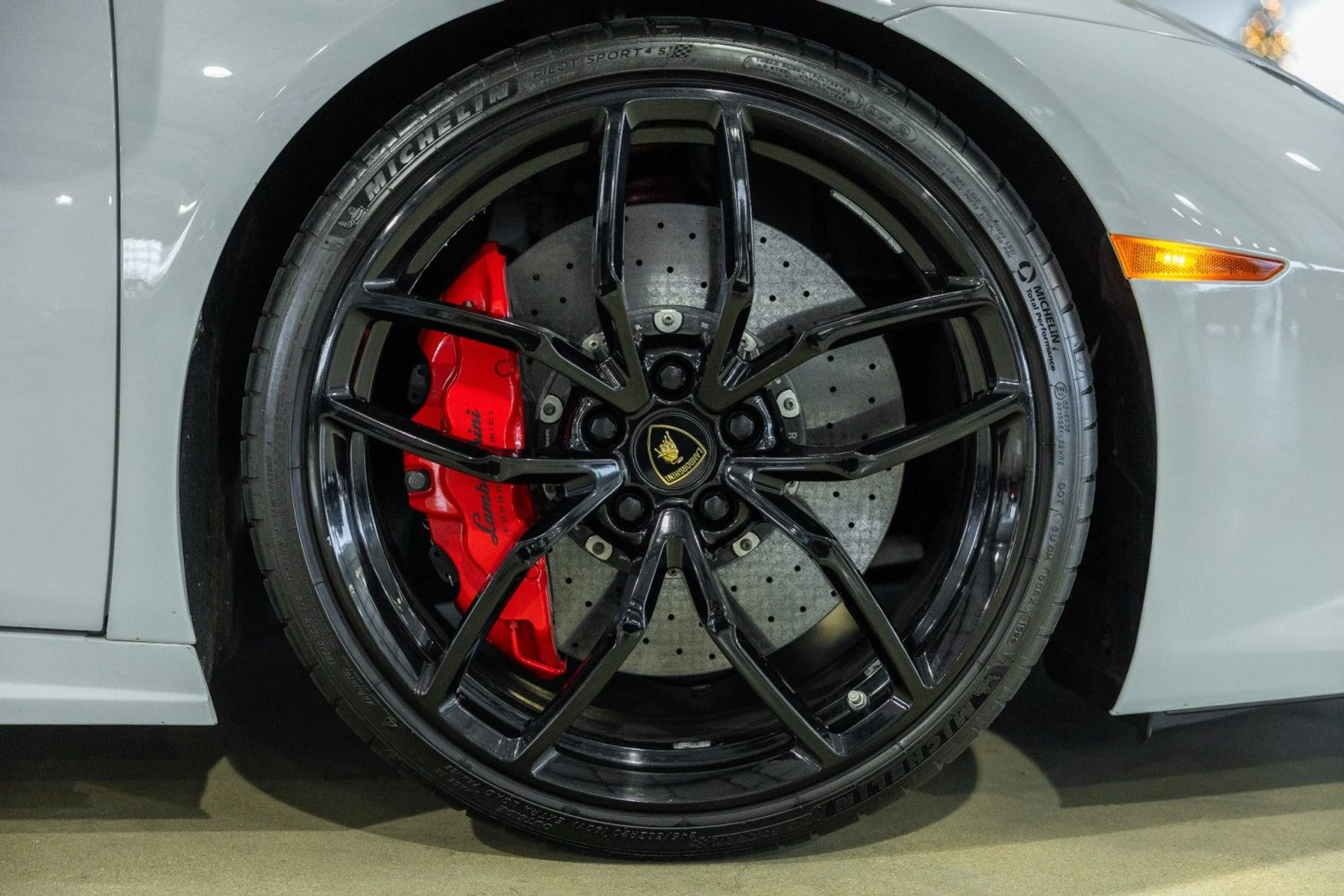 mph030_2387280064_b_A_ed0fe3445a