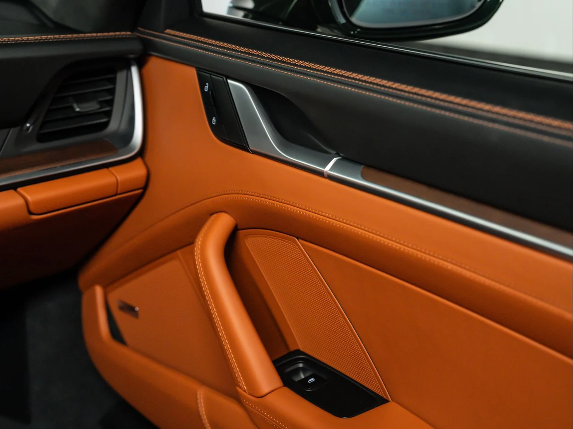 mph030_2390264242_f9928b59586a9029e003e94f43807ca7_f45d8db6ea