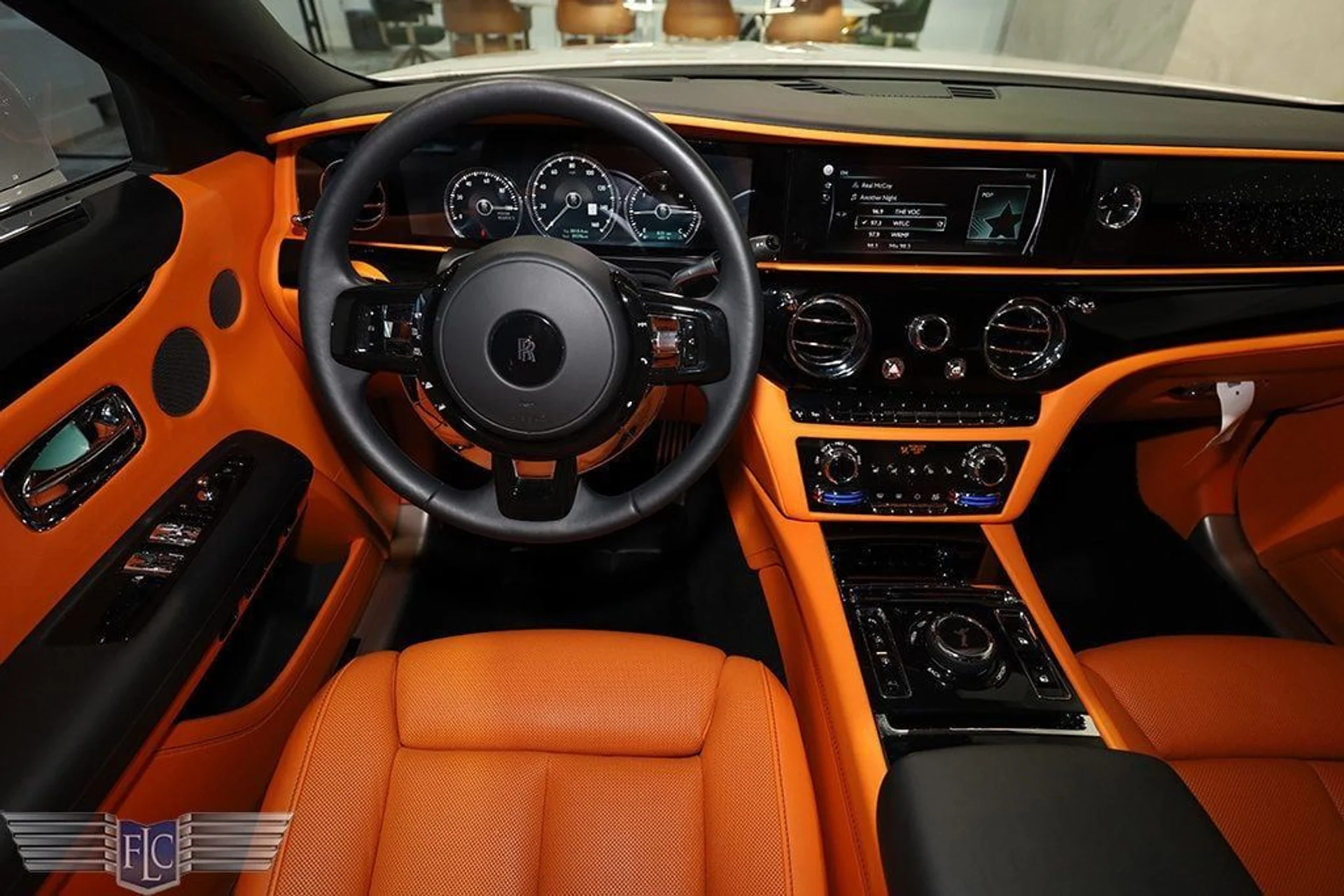 mph030_2392679416_used_2021_rolls_royce_ghost_withghostpackage_9689_21336772_31_1024_98f5f06331