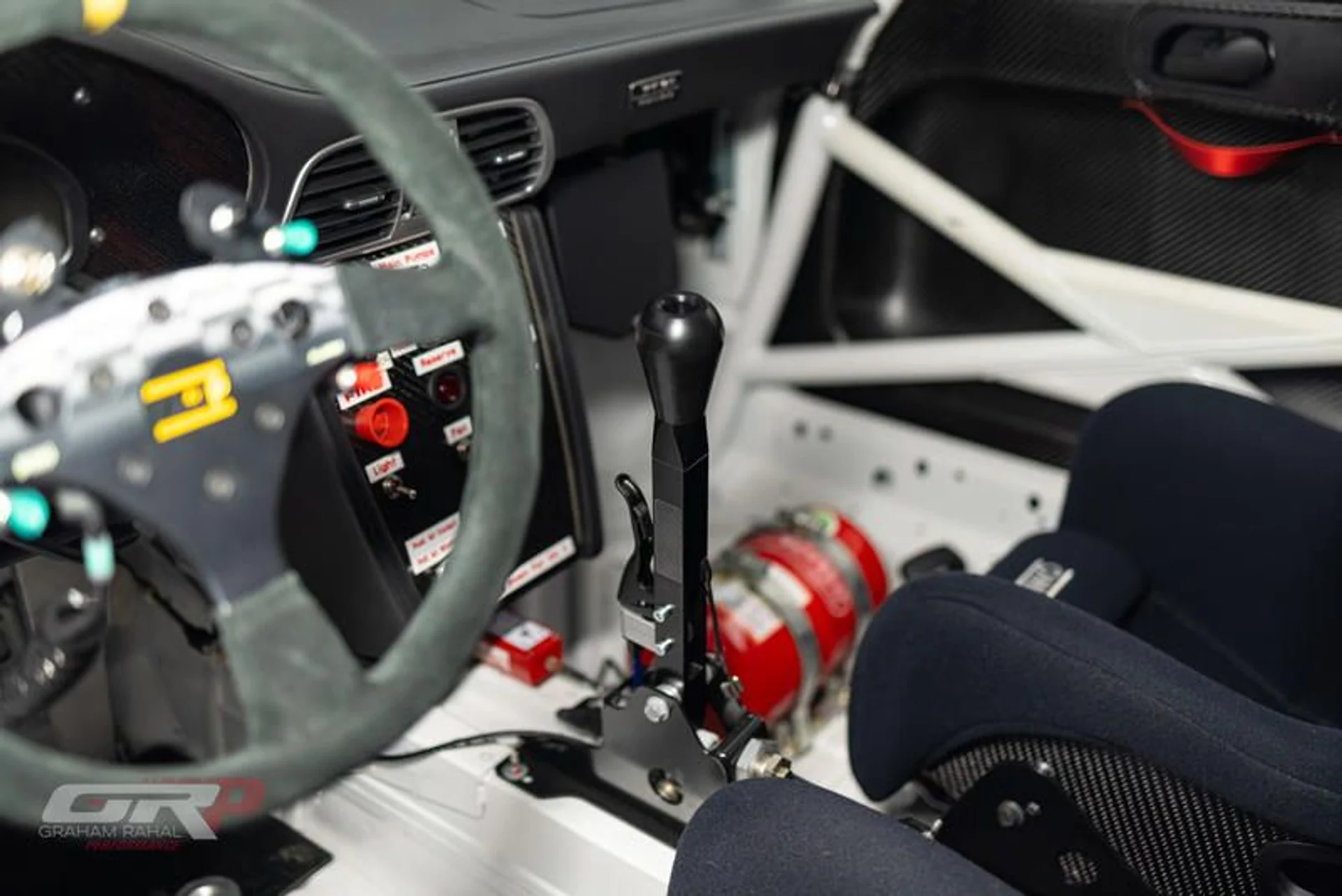 mph030_2395767043_1_F0_D4932_05_F7_4656_95_BC_112_AFF_01_D565_2a75b3b6a8