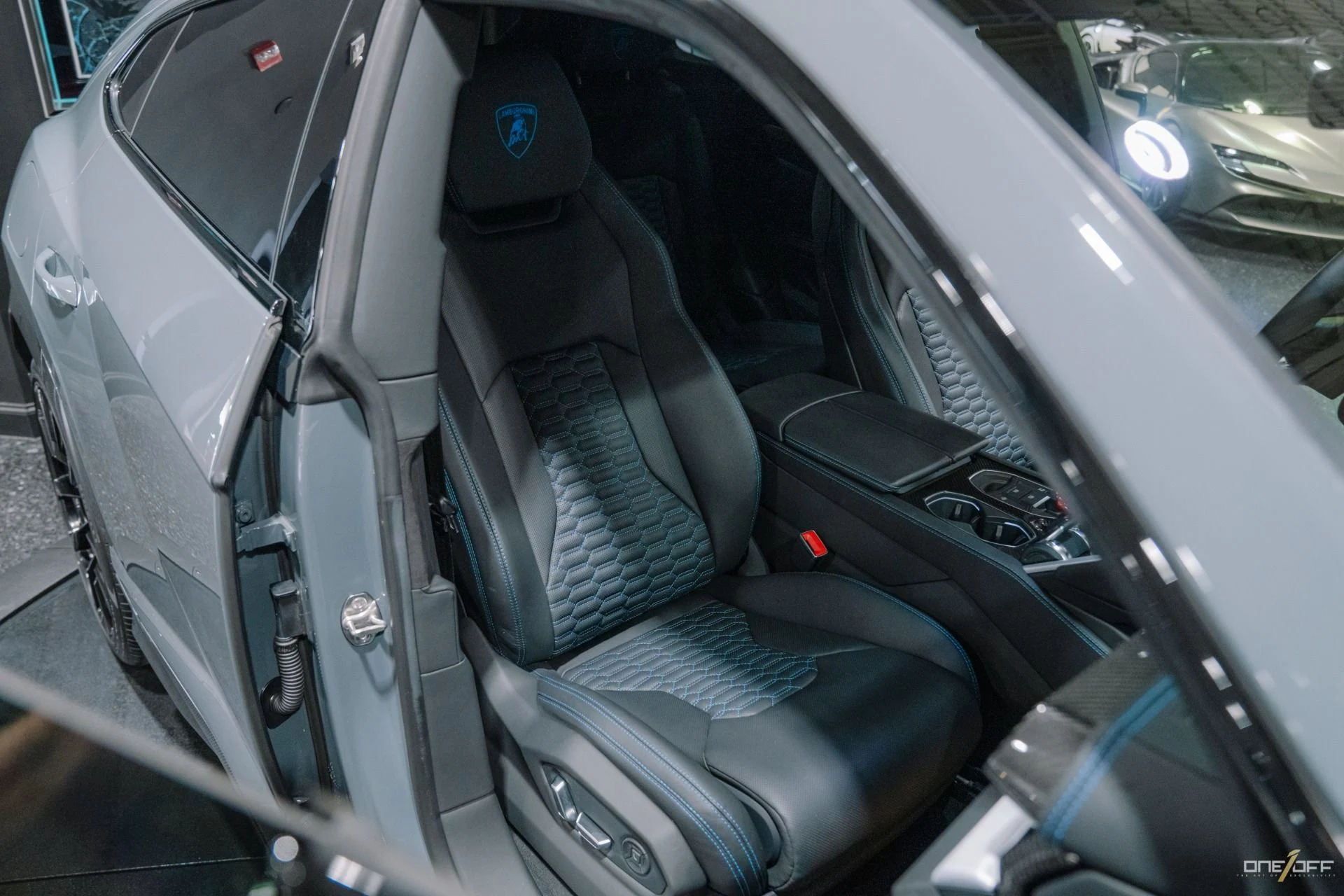 mph030_2396771614_Used_2022_Lamborghini_Urus_306_K_MSRP_ALL_Carbon_Grigio_Telesto_Paint_1752782699_d157bd16c5