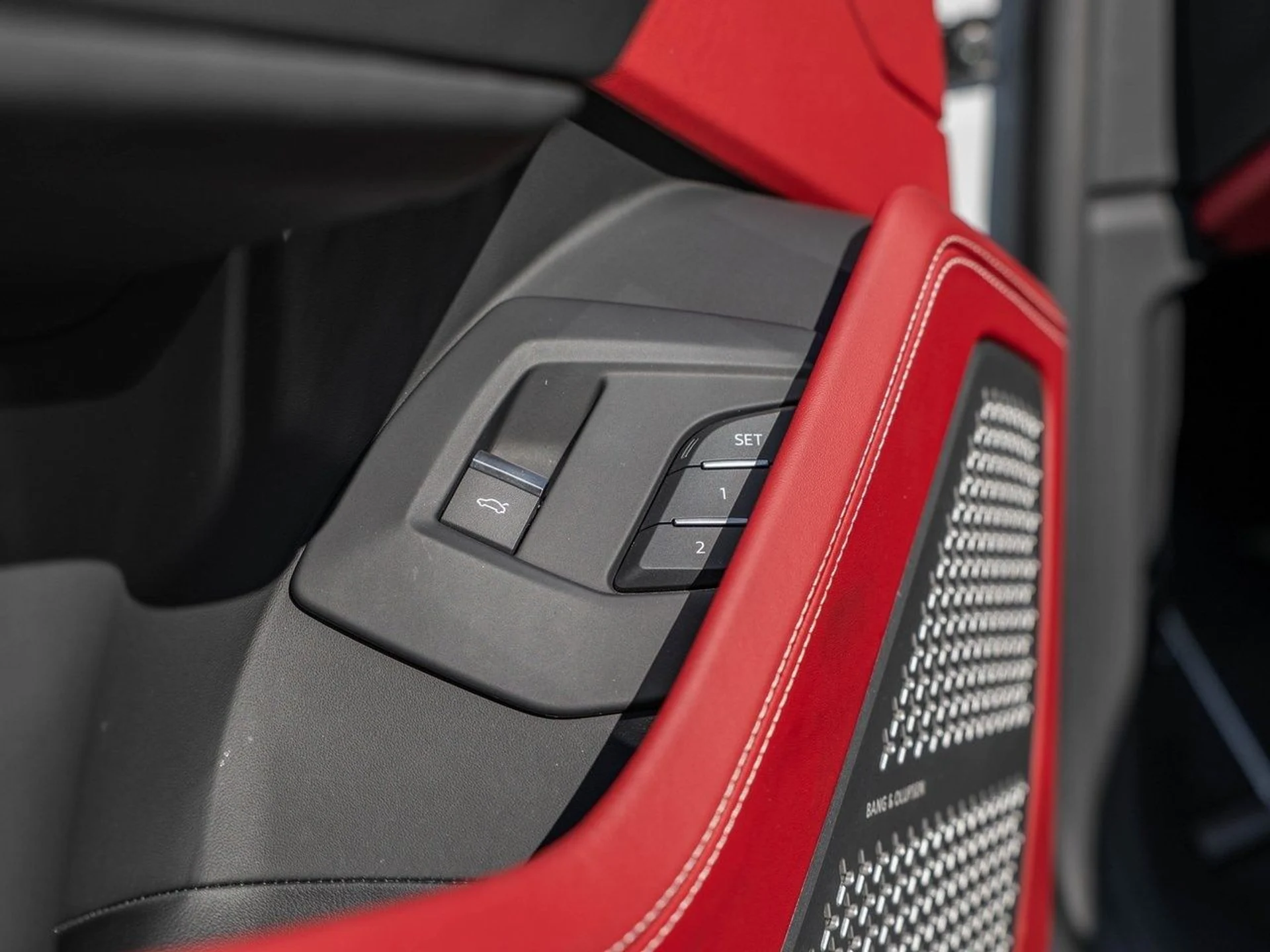 mph030_2407840413_7487937cdbc10c4006b5bf8fa9e8da17x_5092cc960b