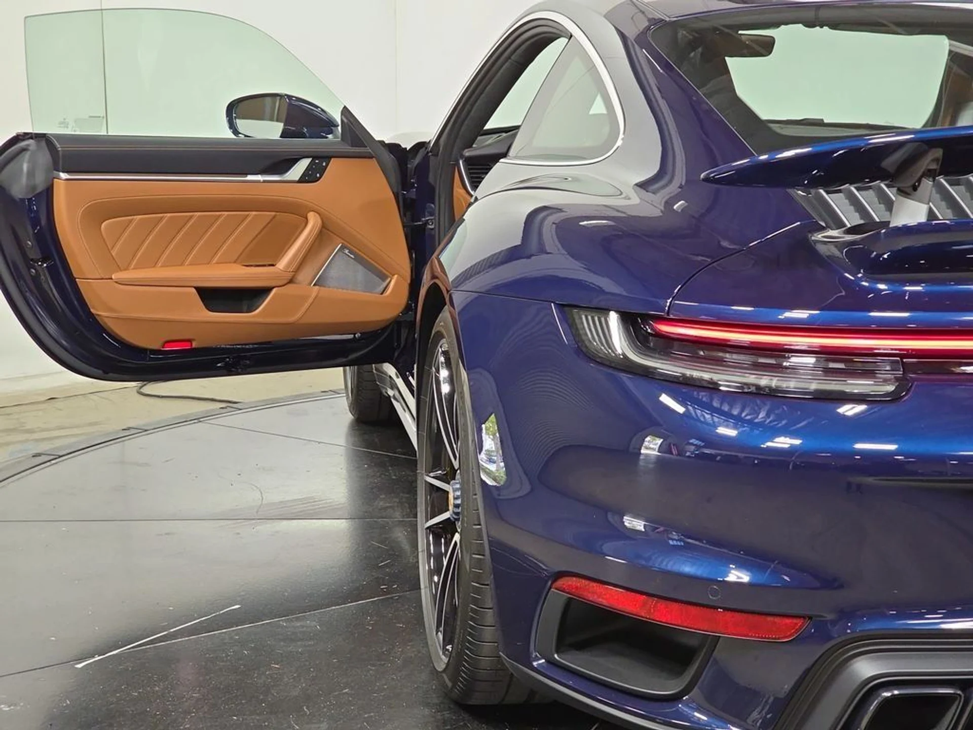 mph030_2409627866_52922aedbc371dd852ea03ea06333f5a_1a0ce0bf61