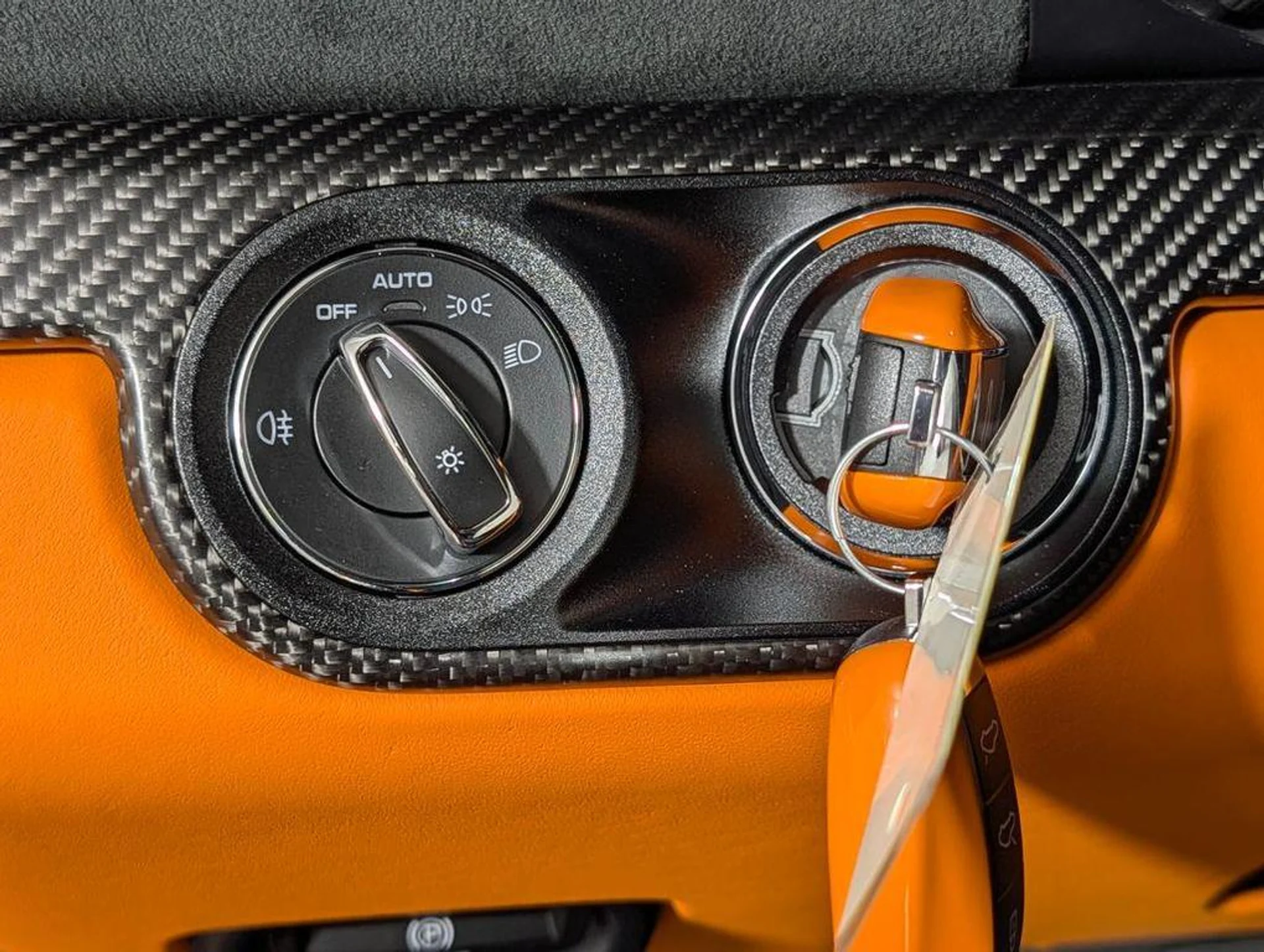 mph030_2413267259_C_Mt92tqcdq1_K_VOA_5ij0_Vu_Y6n_Hk_19f6df73ef