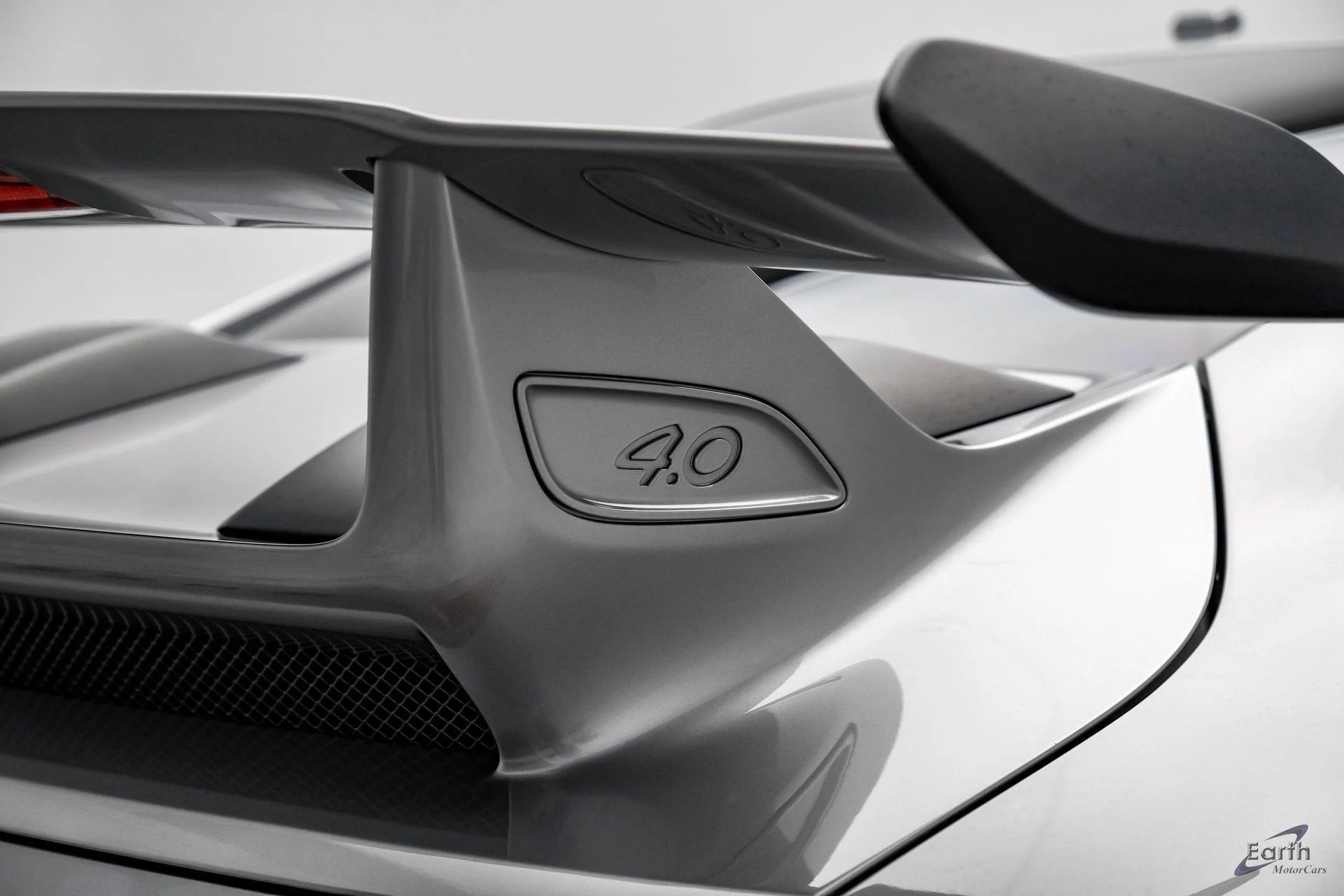 mph030_2420172959_2a08e9fb47a6a6180f4a786b0488b557x_b81d36e526