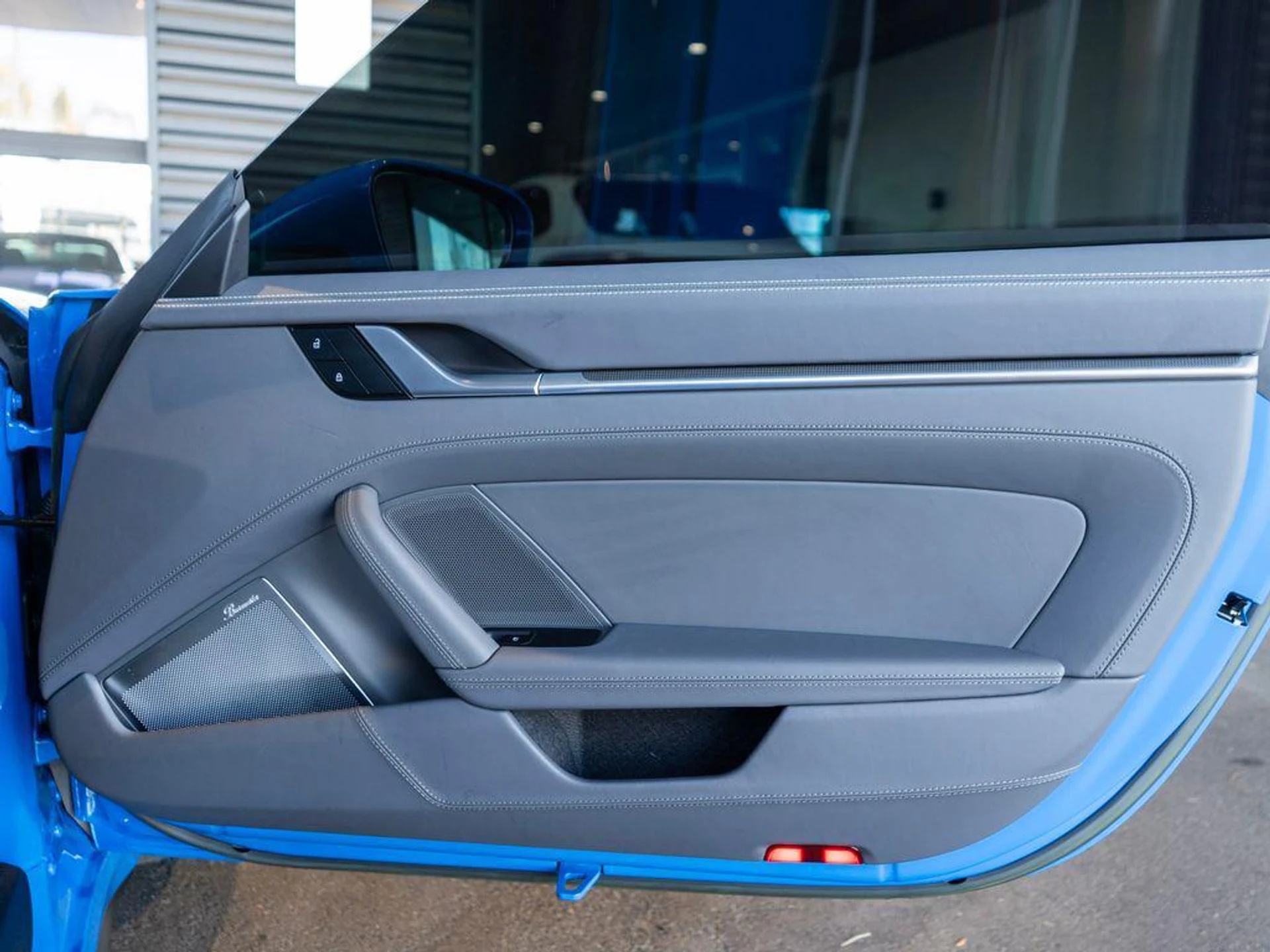 mph030_242859630_sd_Ab_G_Tde_Di_B1_Oy7_KH_2o250rcm0_M_f6c8f8bf4a