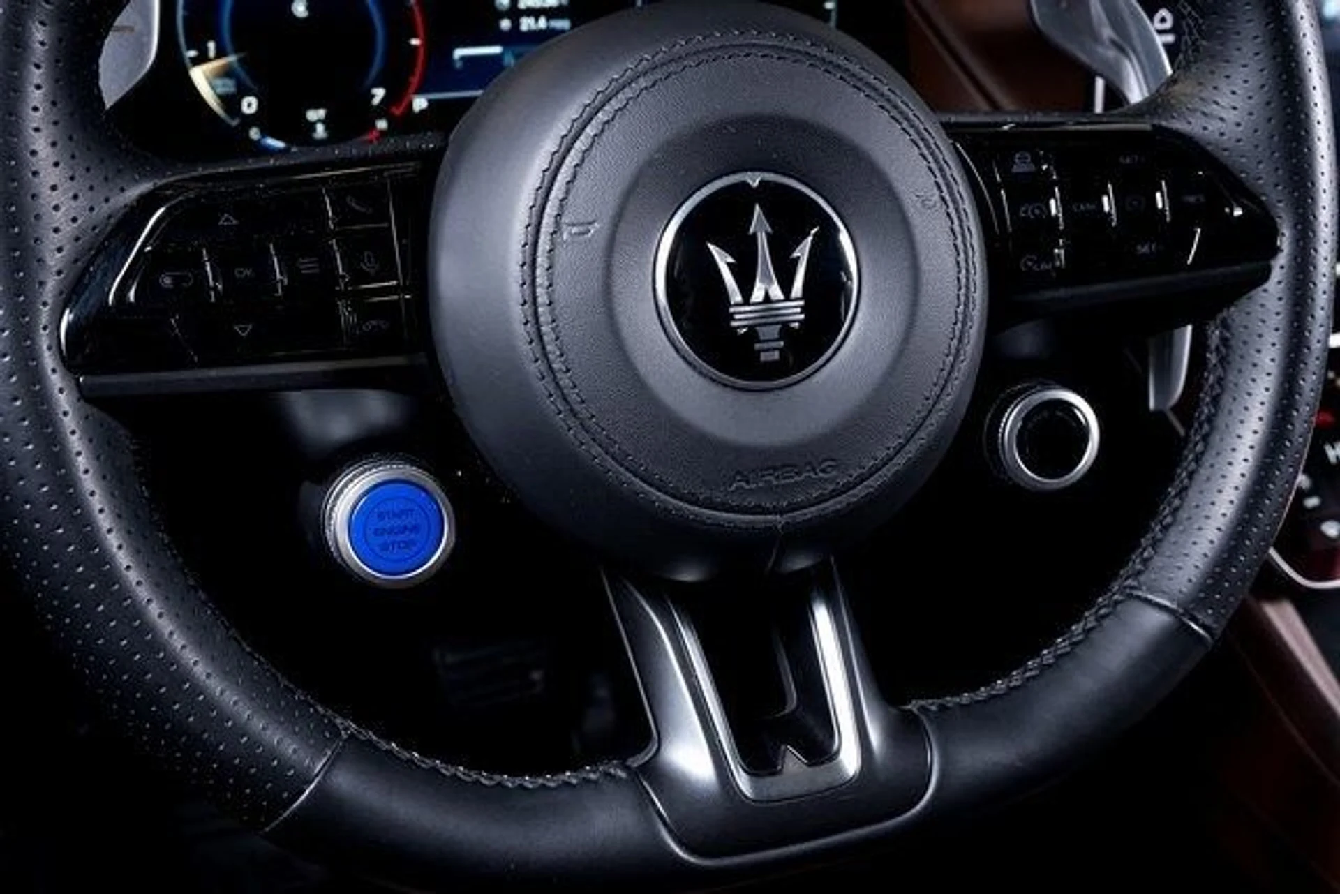 mph030_2429247157_4716f3813e2b39379d6bdde8aba977d7x_193d57bb3b