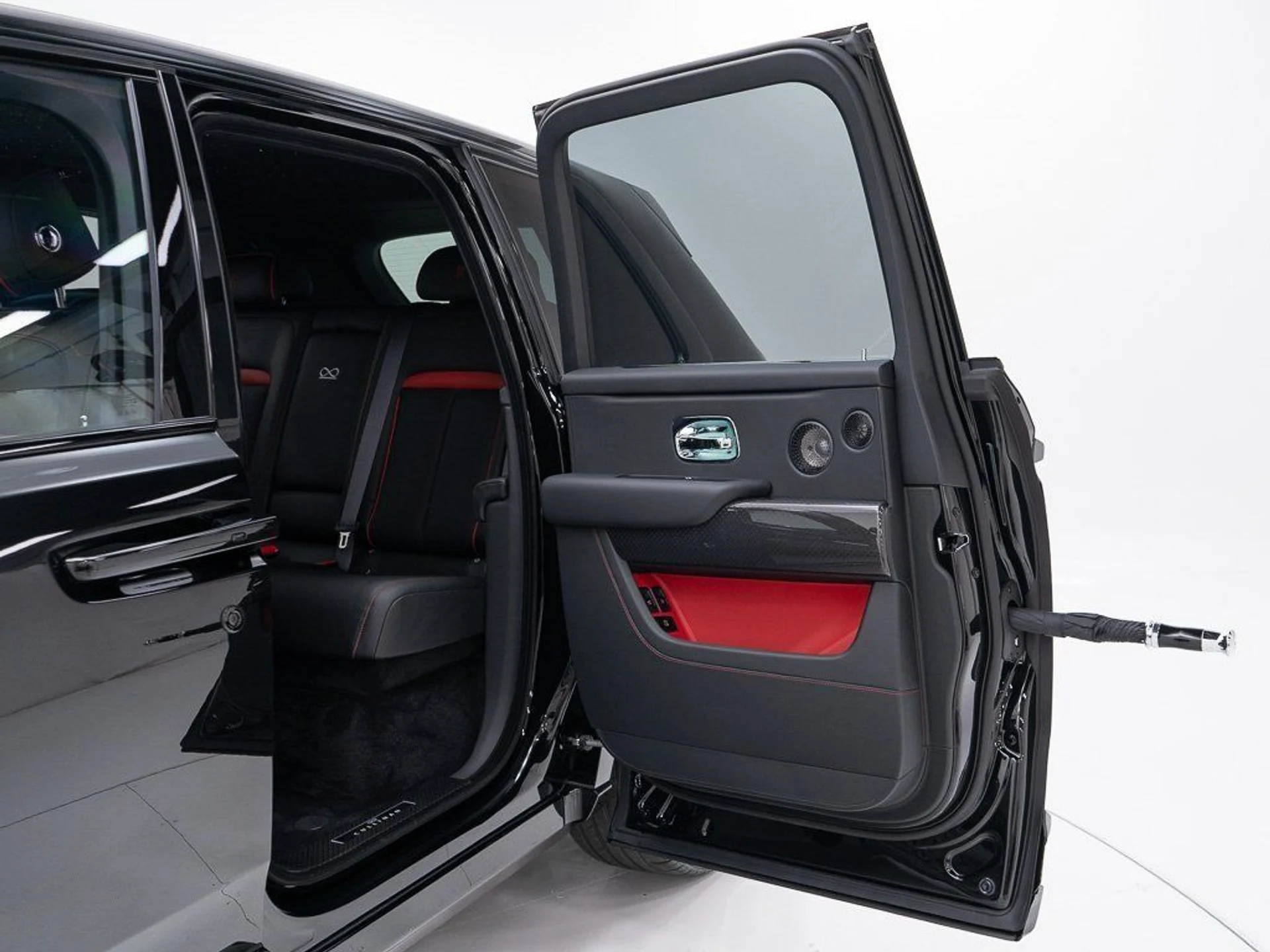 mph030_2429776757_f1f45040e0cbb56a3899b741d57e8e06_11ecb9ffdf