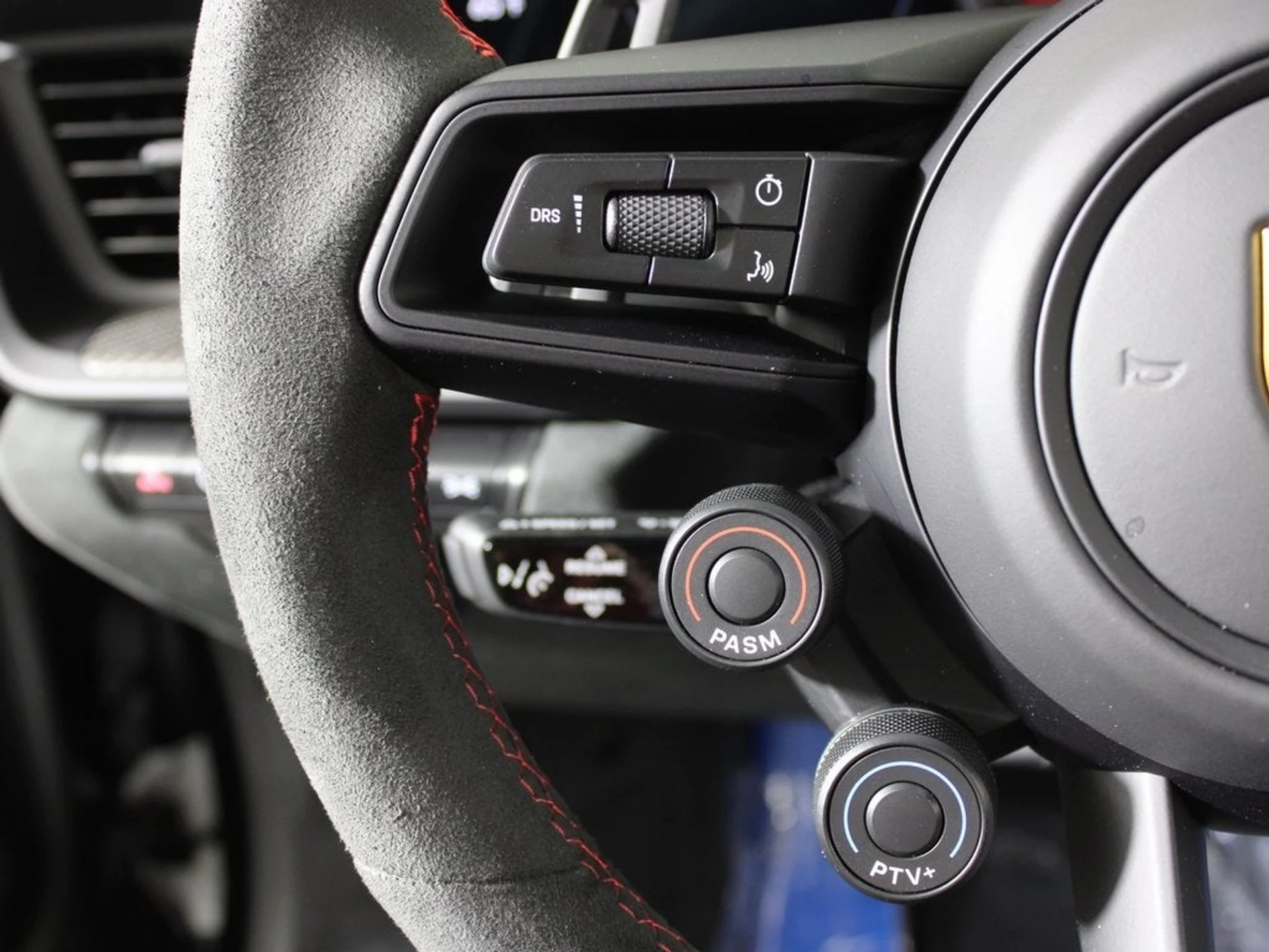 mph030_2430909195_31_691ff69c66