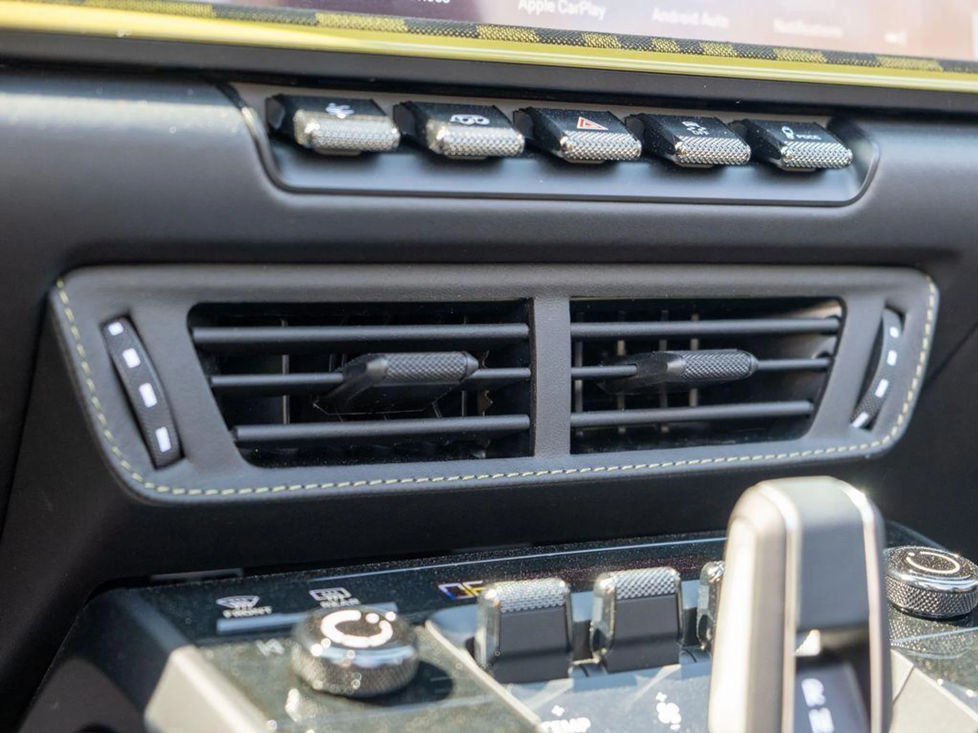 mph030_2432676856_r0c_Wxz_UCZMK_FWI_6_Imaw_R_Rf_Mo_373b00e062