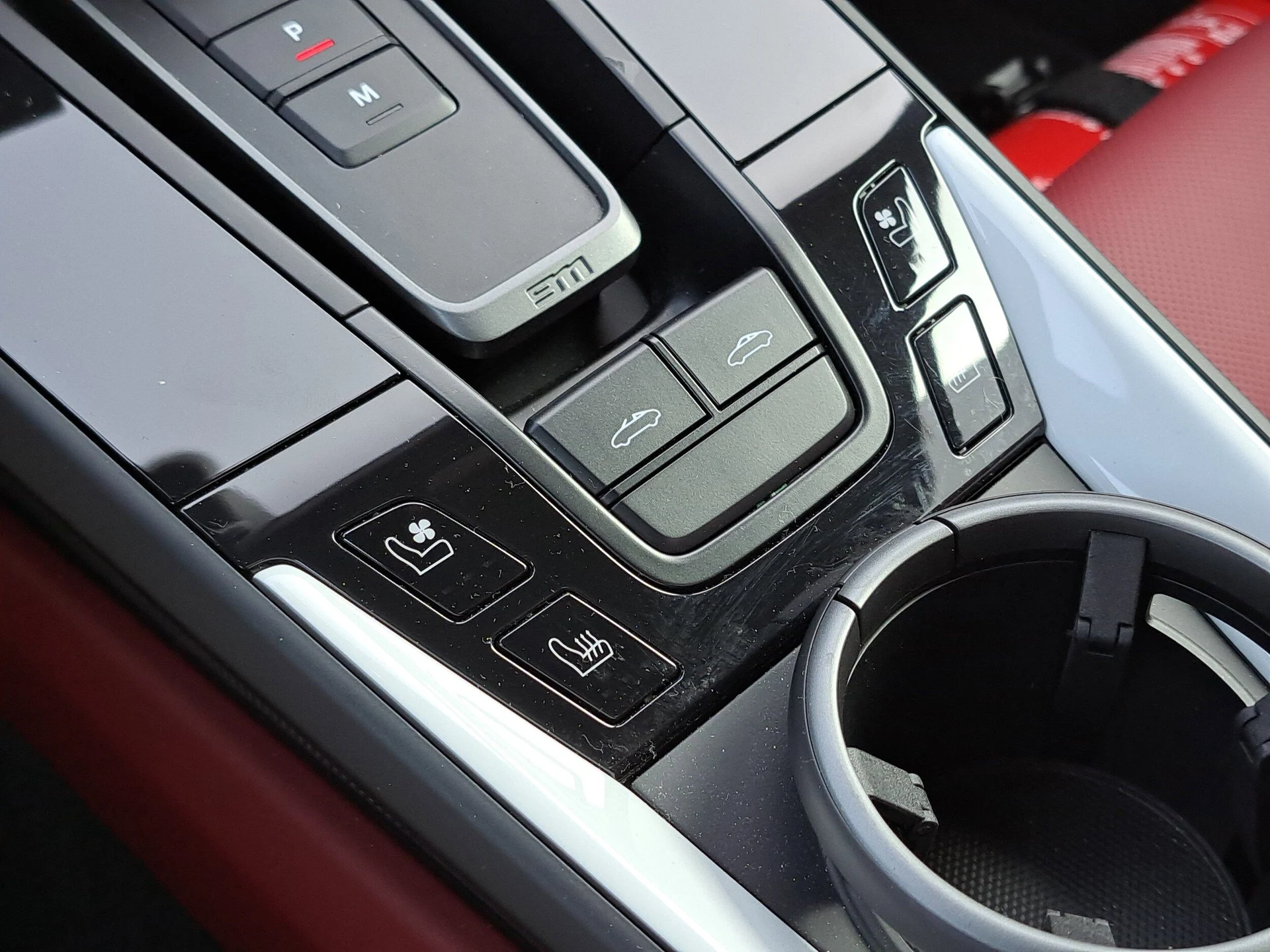 mph030_2439711179_726448a89b6772ea798df05306f741dbx_e74268d1f3