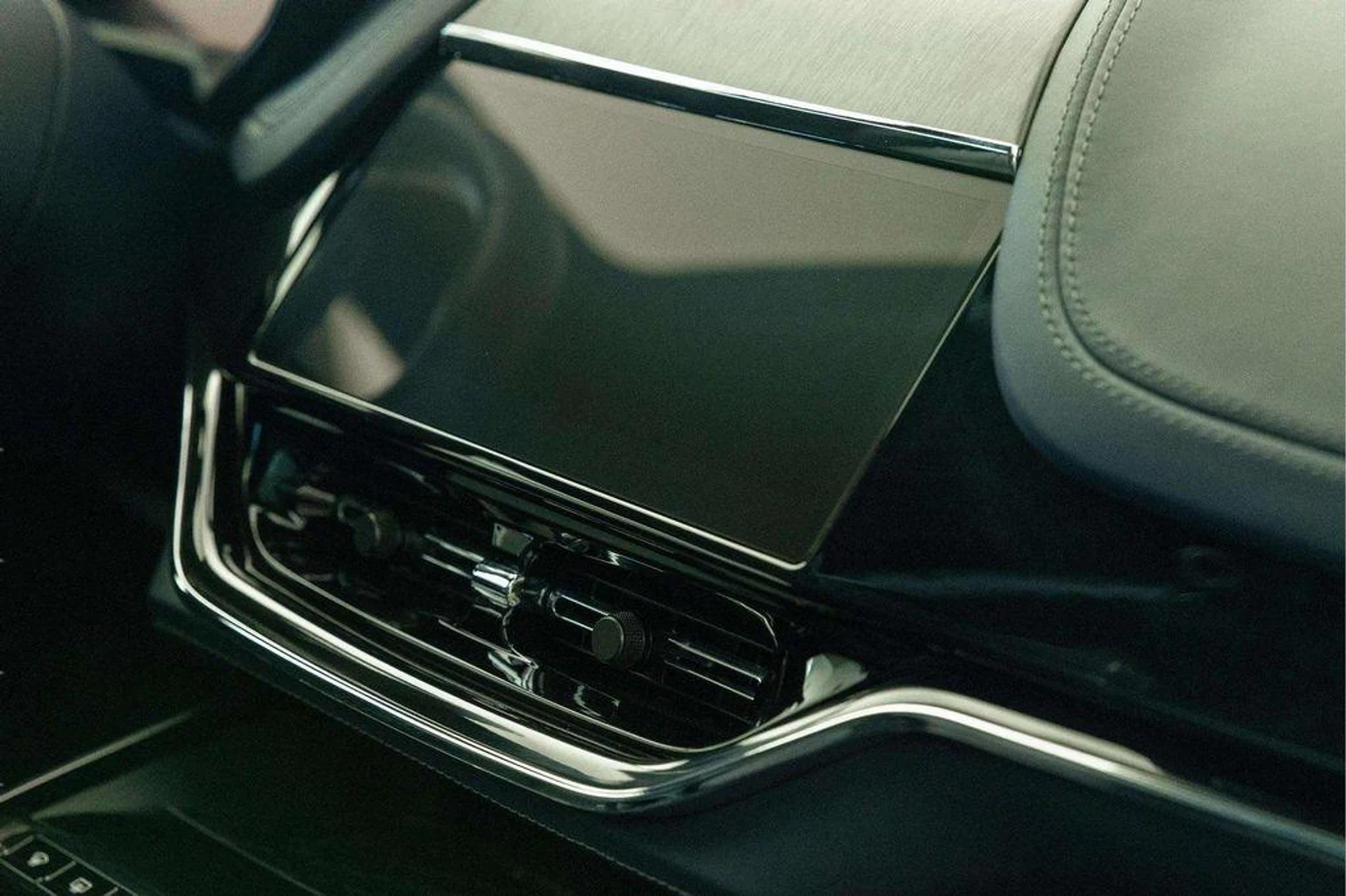 mph030_2440292166_unxfyo_Cc_BH_9_Qw_R2j_U5_N5_Si8x_Mvo_6c86db11e0