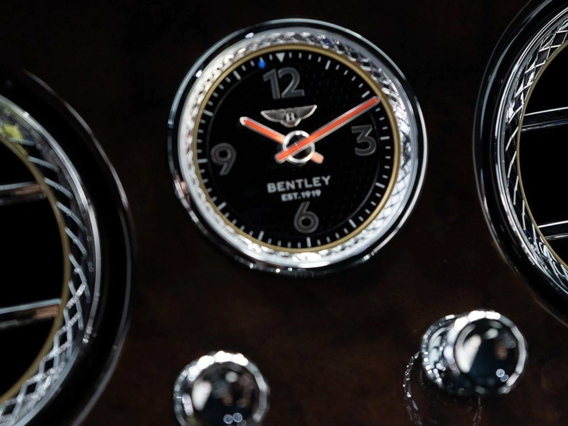 mph030_2449623415_2e9a4e03b230195f986c0b9718773d6e_a9e52c3dcf