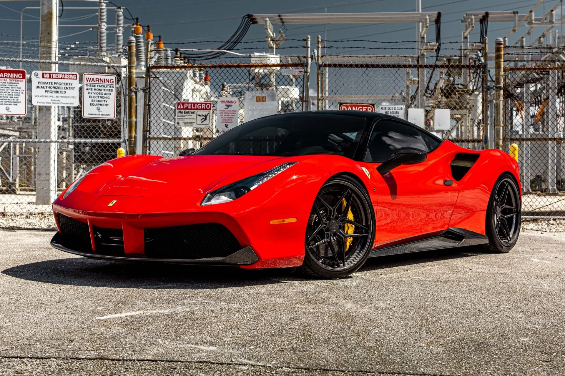 mph030_2450636766_Used_2016_Ferrari_488_GTB_HUGE_321_K_MSRP_50_K_BUILD_NOVITEC_CAPRISTO_1764188202_001dd8b0ee