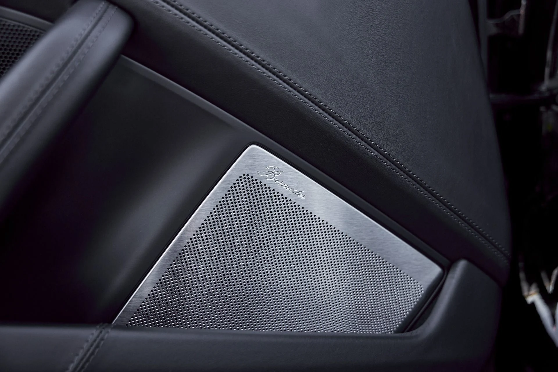 mph030_2452810202_Used_2022_Porsche_911_Turbo_S_1773939916_2b1cd0db54